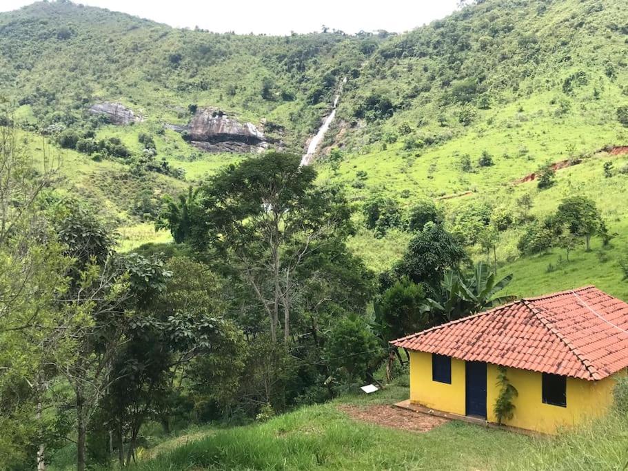 Refúgio, Aconchego, Aonde nasce o sol e Cachoeira!