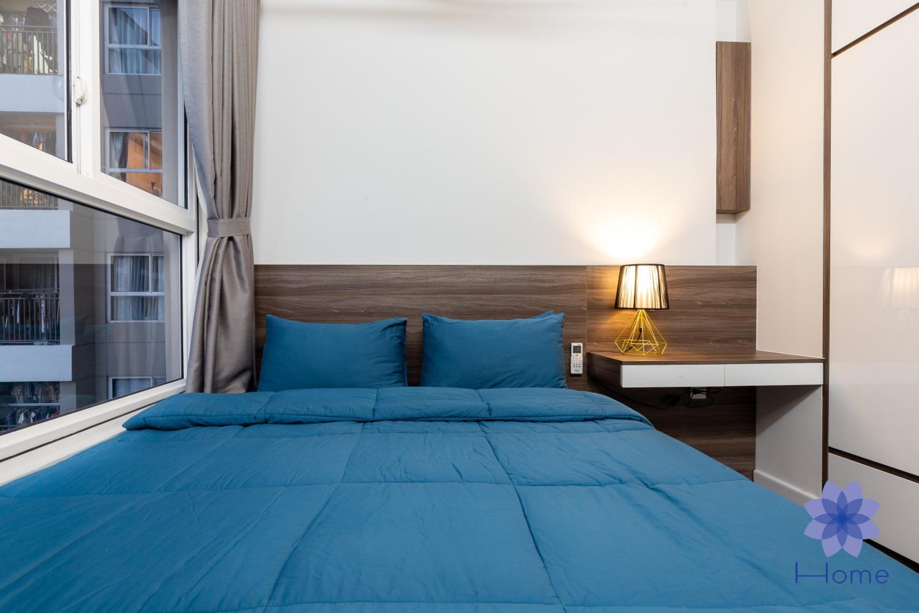 iHome Furnished Apartments with Free Gym & Pool, Airport Pick-Up Service