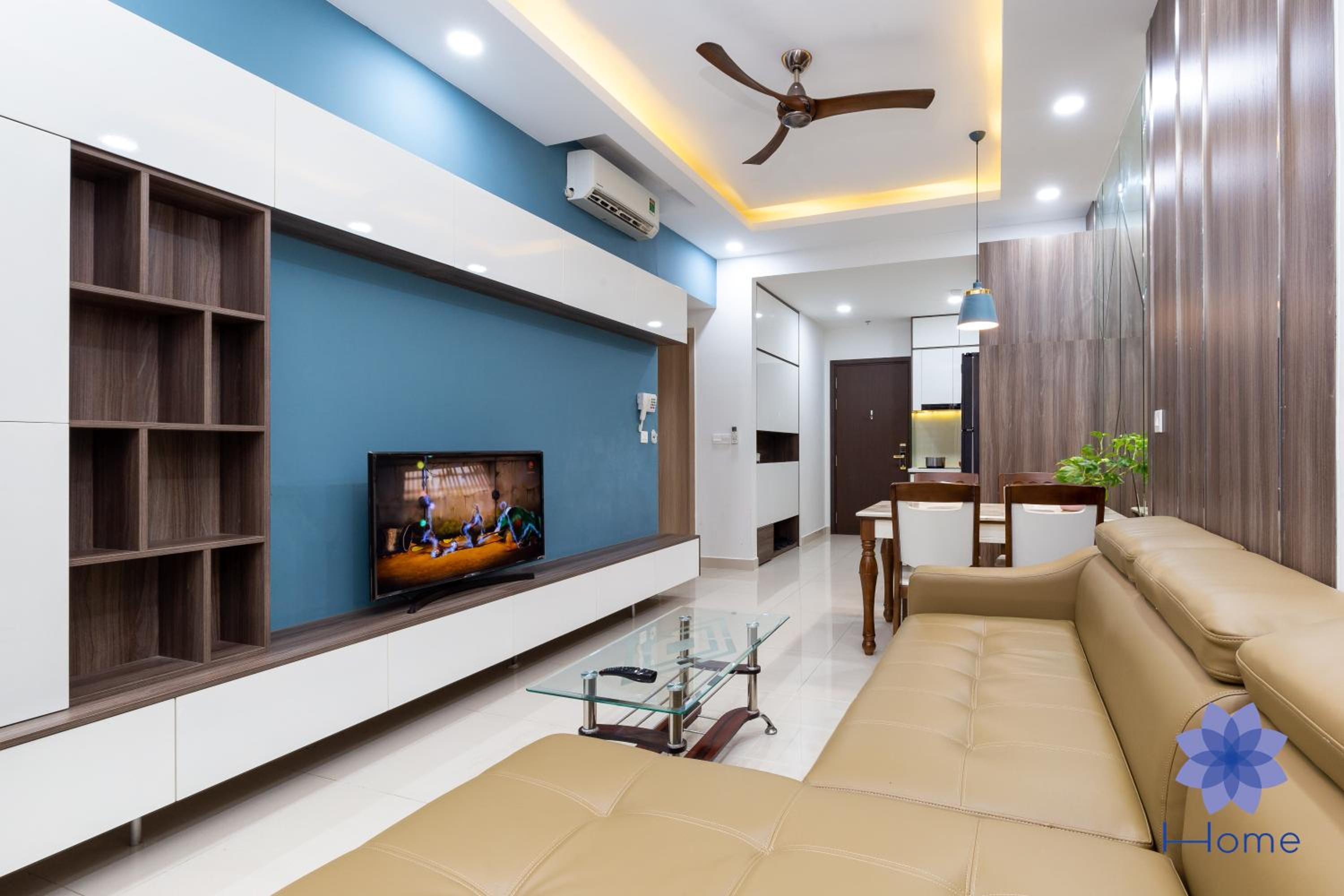 iHome Furnished Apartments with Free Gym & Pool, Airport Pick-Up Service