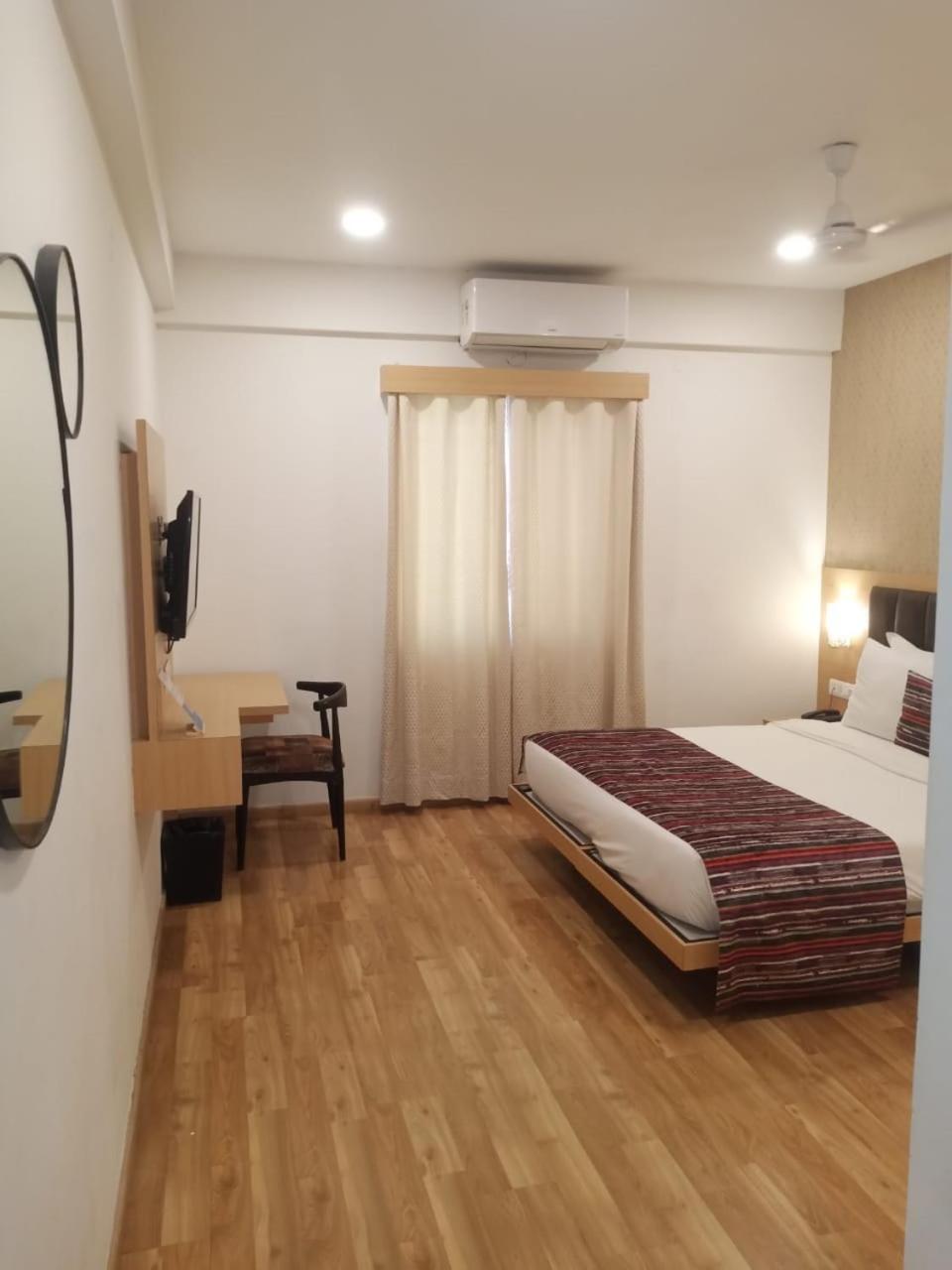 2bhk Service Apartment
