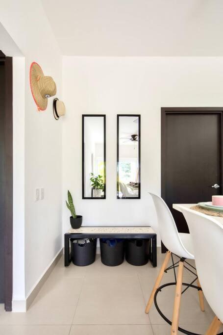 Bright & Airy new Condo, 5 min walk to Jaco Beach!