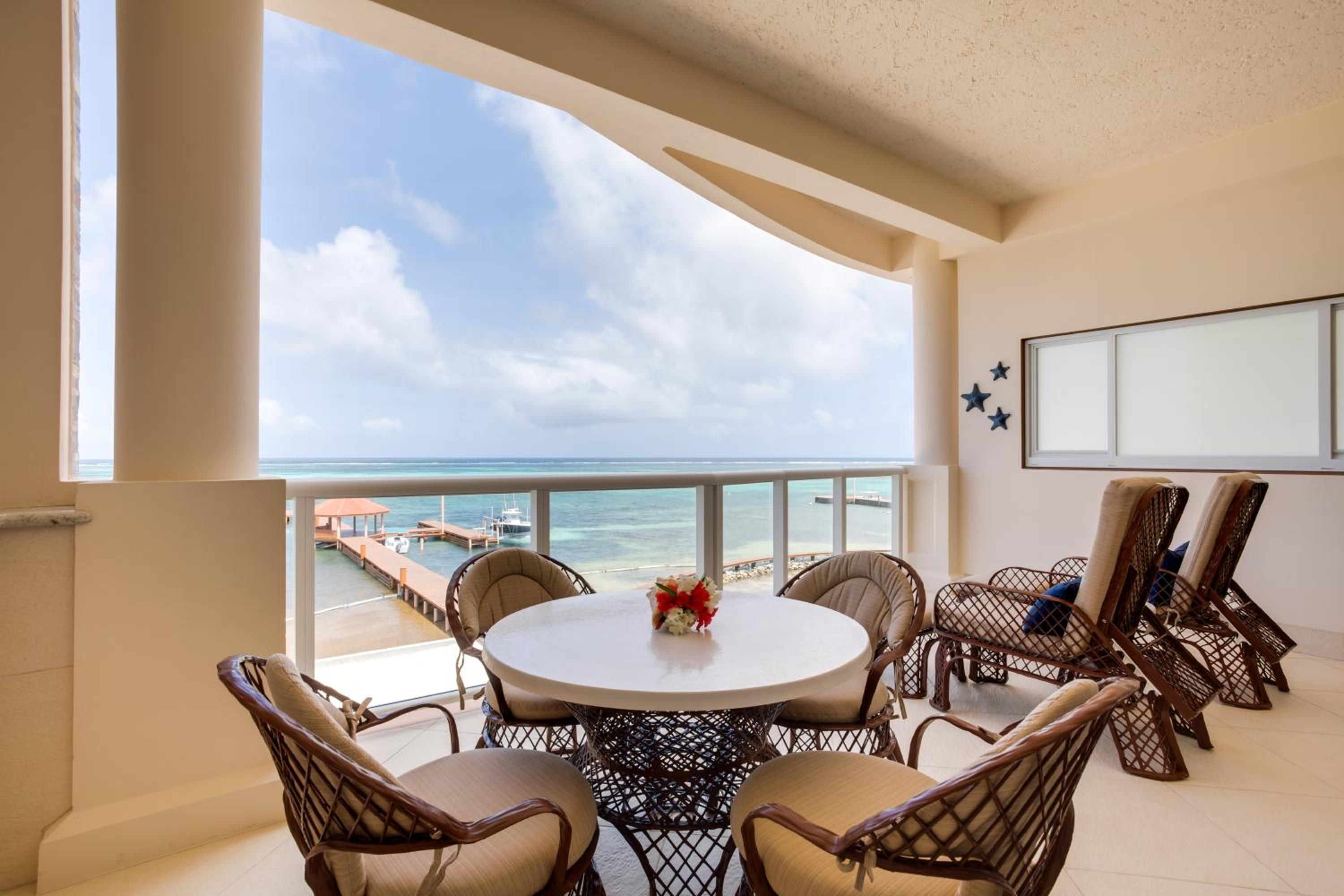 Grand Caribe Belize