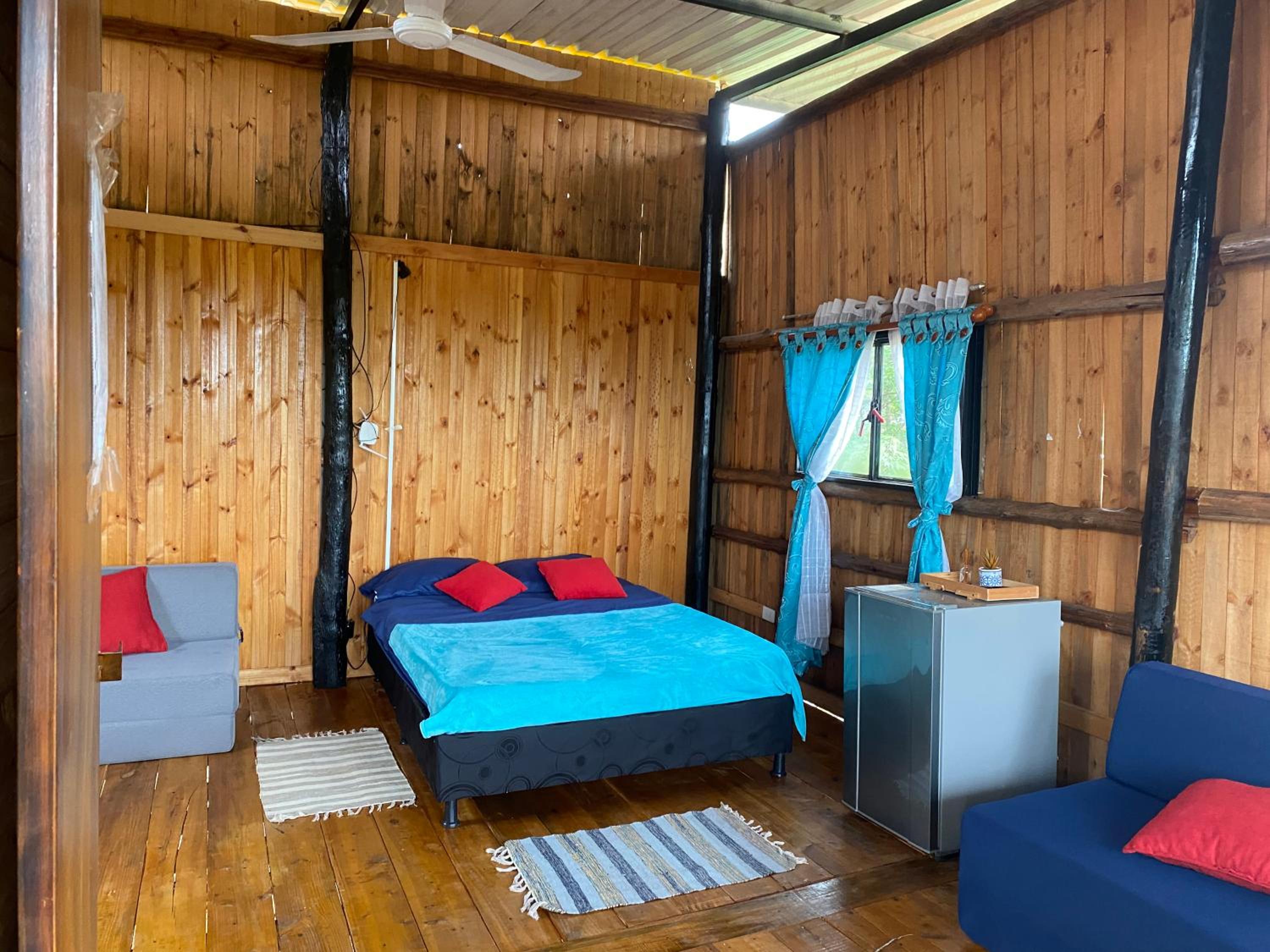 GLAMPING Y CABAÑAS EL MANÁ