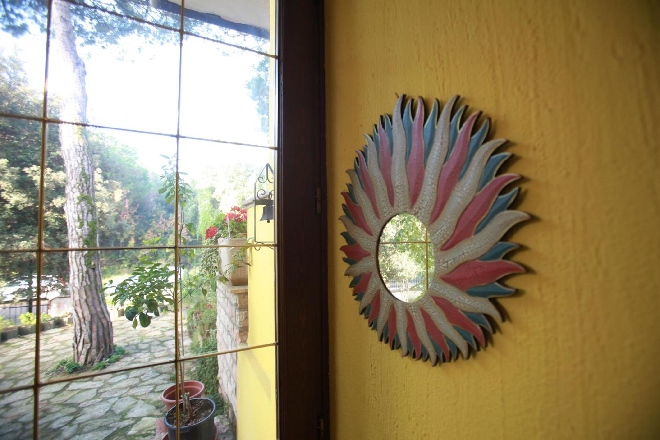 Cozy villa with garden near the sea view 3