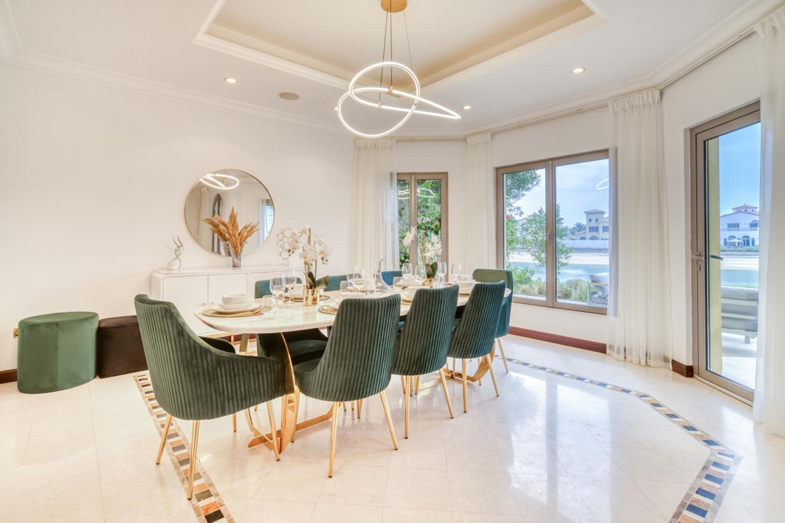 Frond E Villa, Palm Jumeirah - Mint Stay