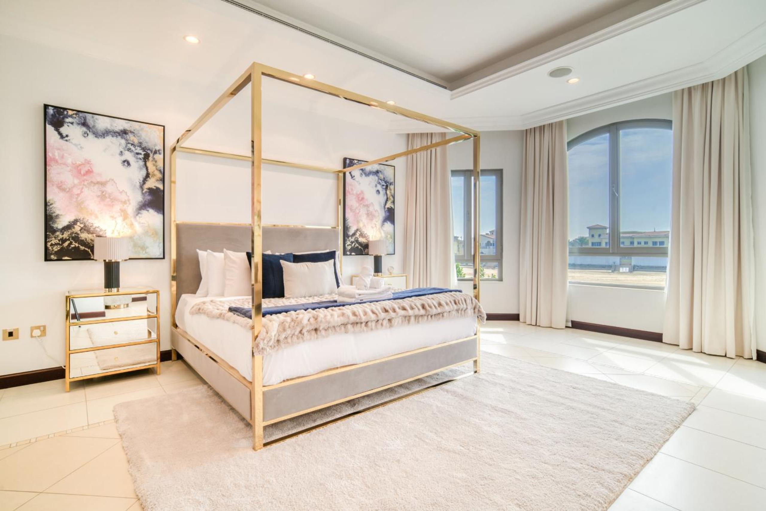 Frond E Villa, Palm Jumeirah - Mint Stay