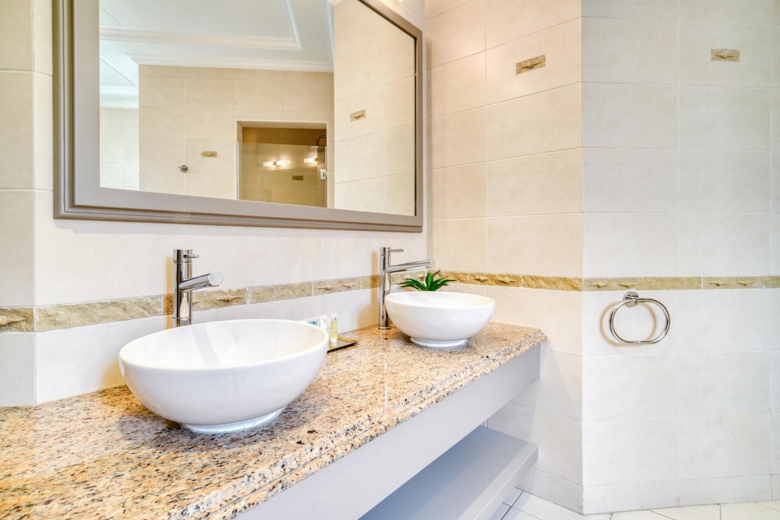Frond E Villa, Palm Jumeirah - Mint Stay