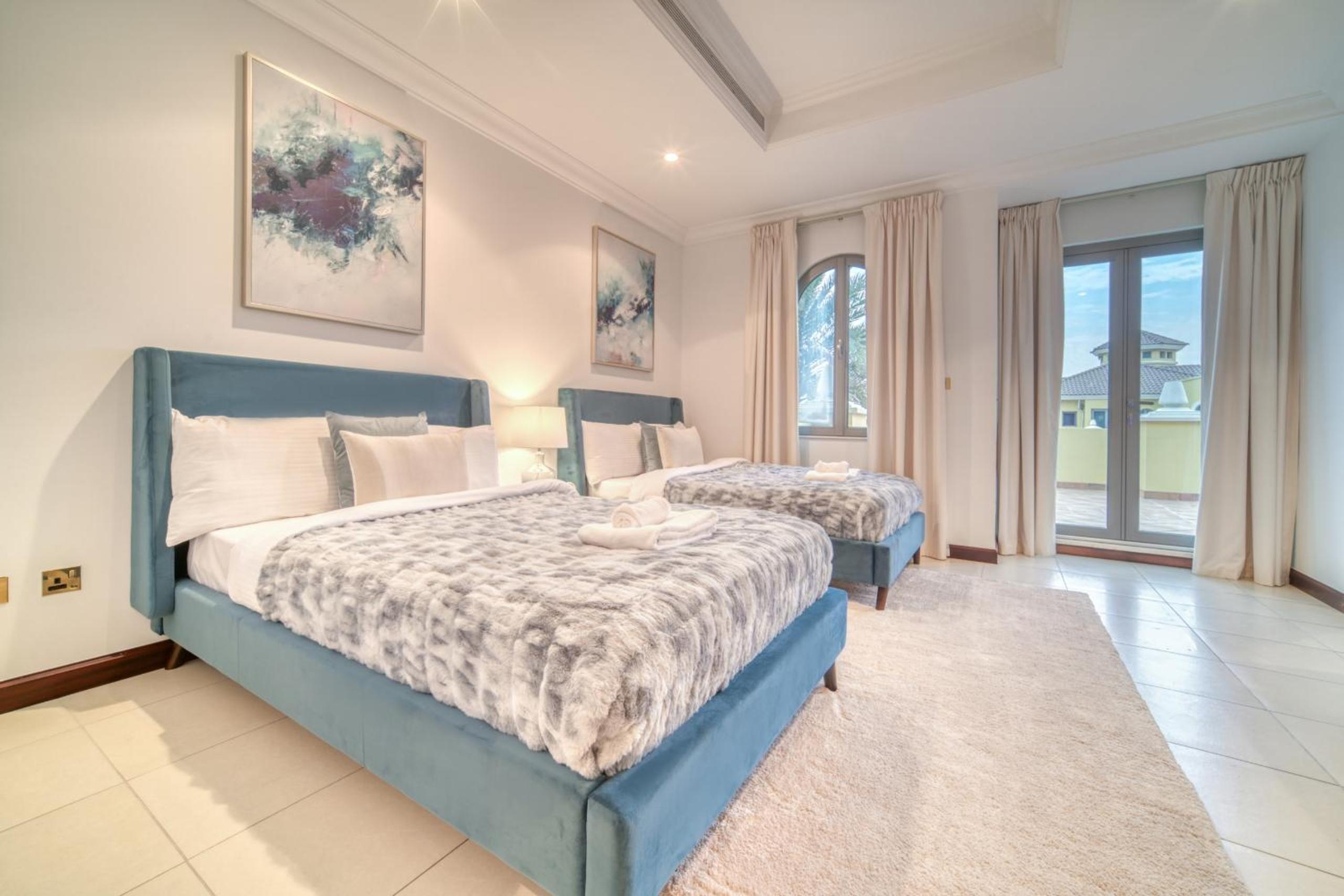 Frond E Villa, Palm Jumeirah - Mint Stay