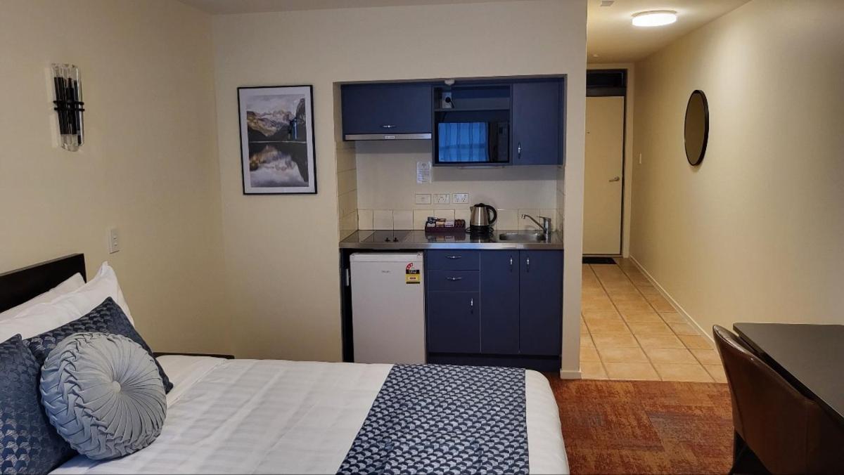 City of Sails Motel view 2