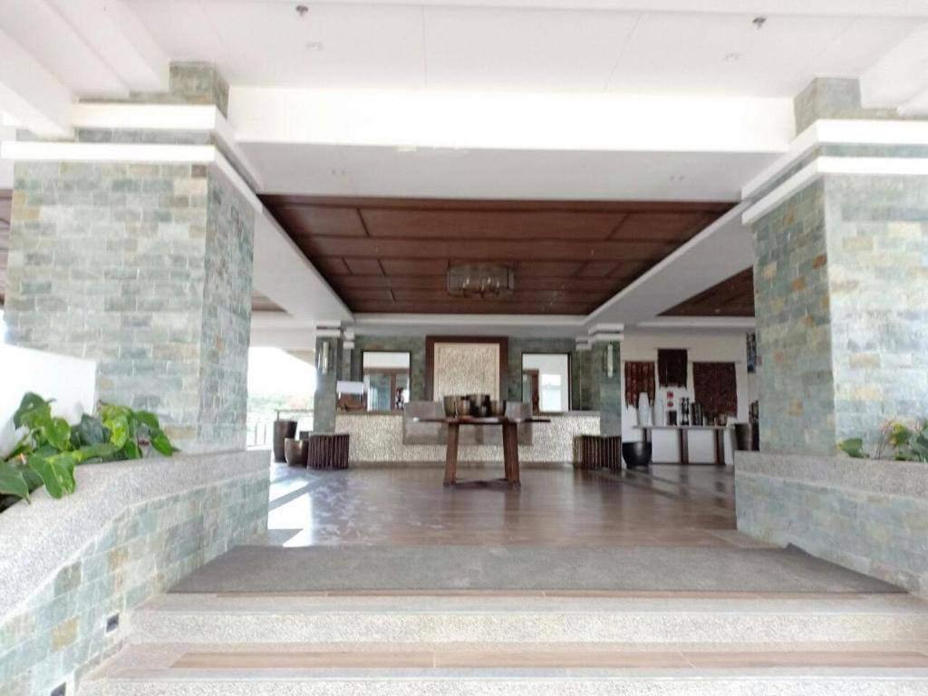 Bristle Ridge Oakhill Unit 401 view 3
