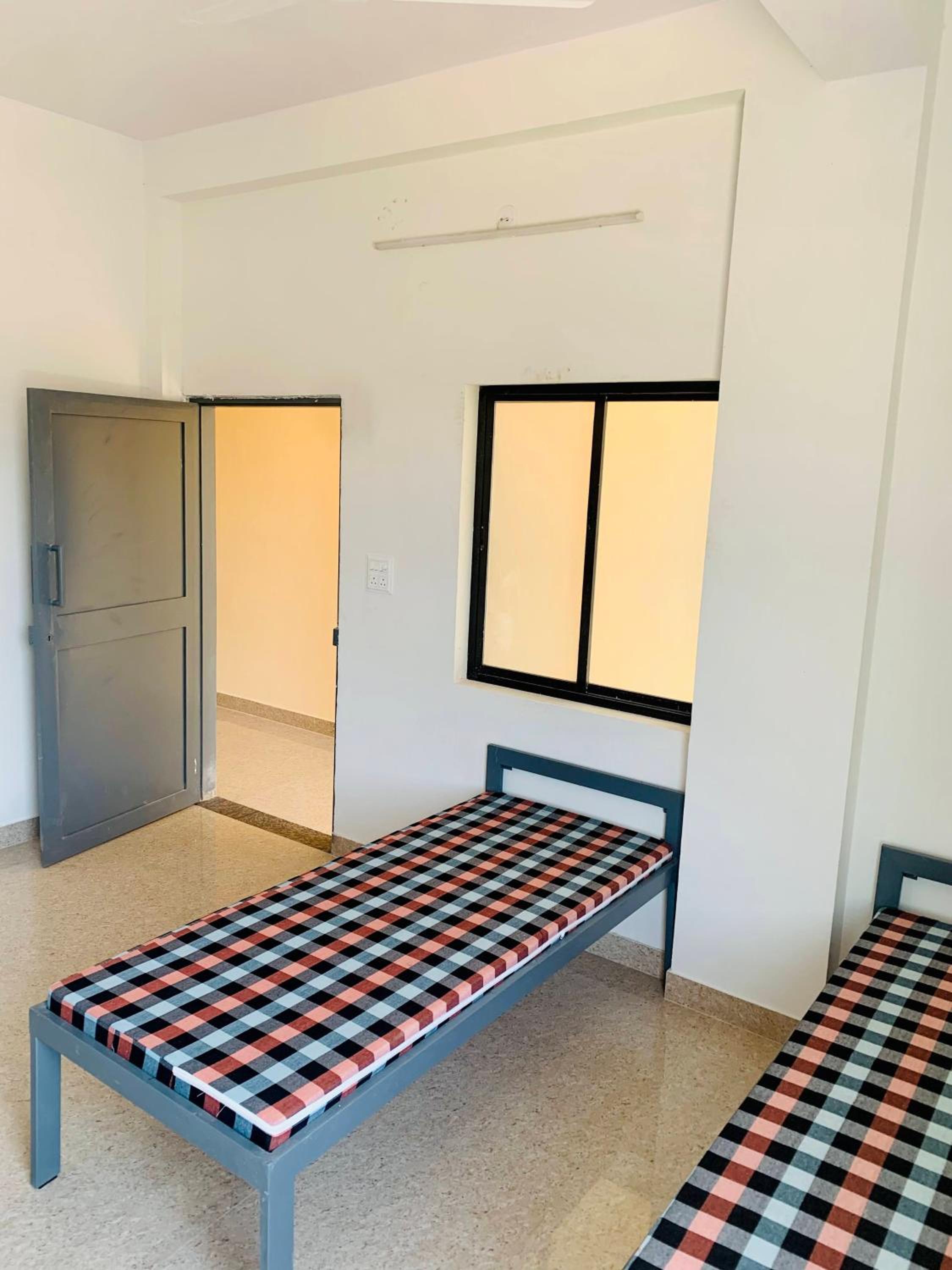 JSR Boys Hostel - Pratap Nagar view 4