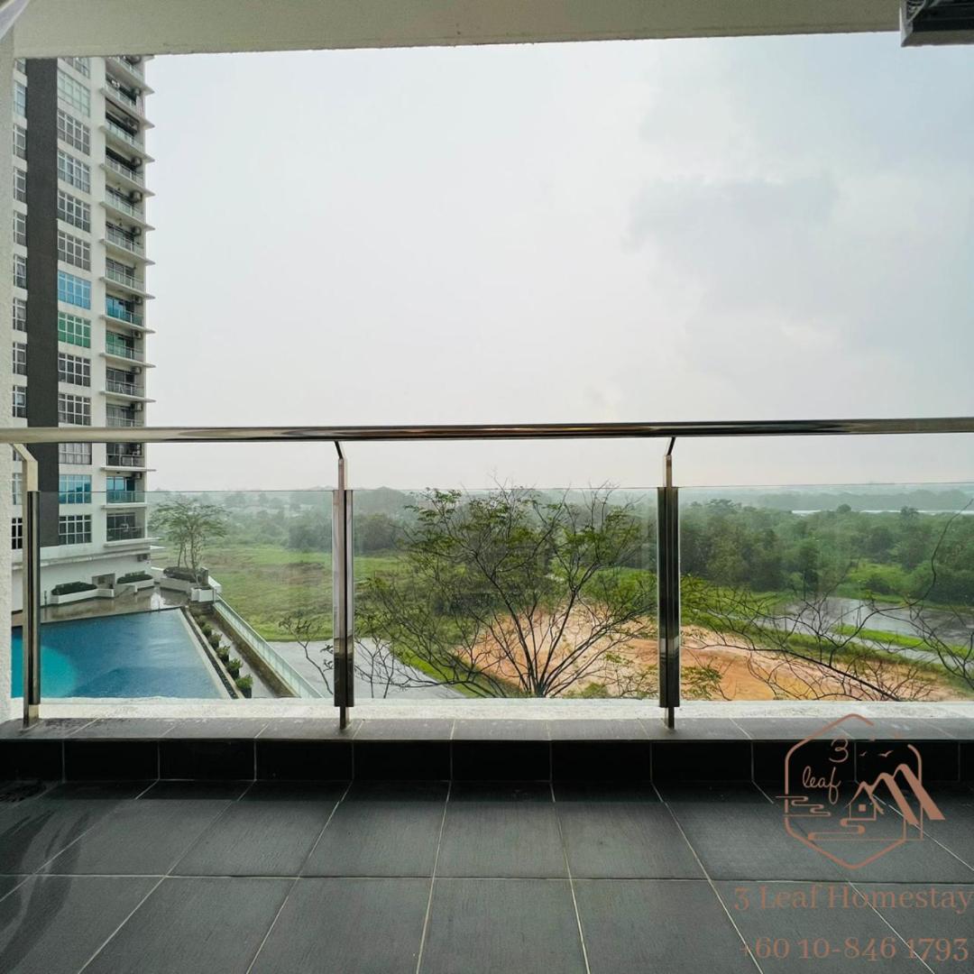 KULAI IOI MALL D'Putra Suites Near JPO Senai Airport