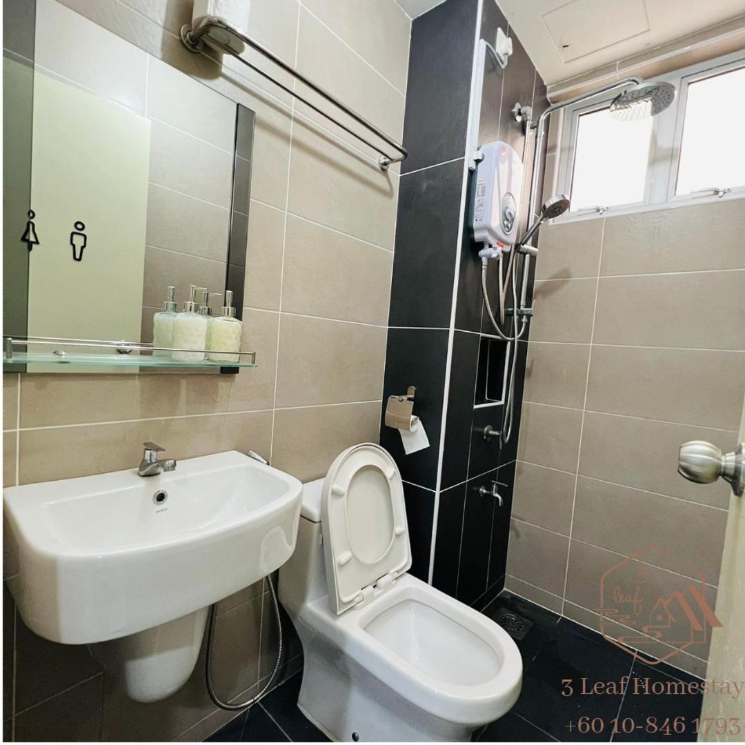 KULAI IOI MALL D'Putra Suites Near JPO Senai Airport