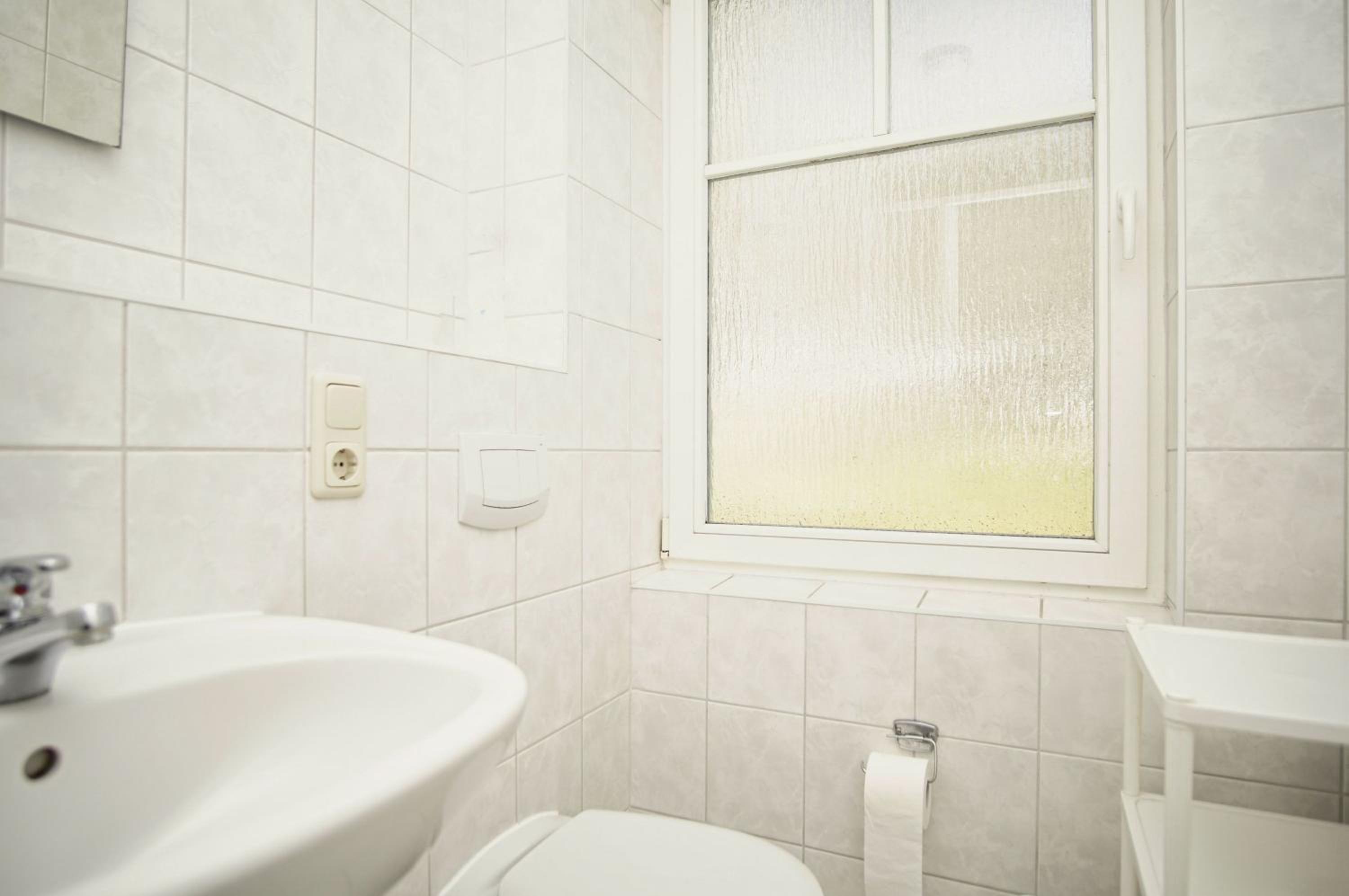 Ferienwohnung in ruhiger Lage, mit Meerblick - Villa am Sonnenhang FeWo 02