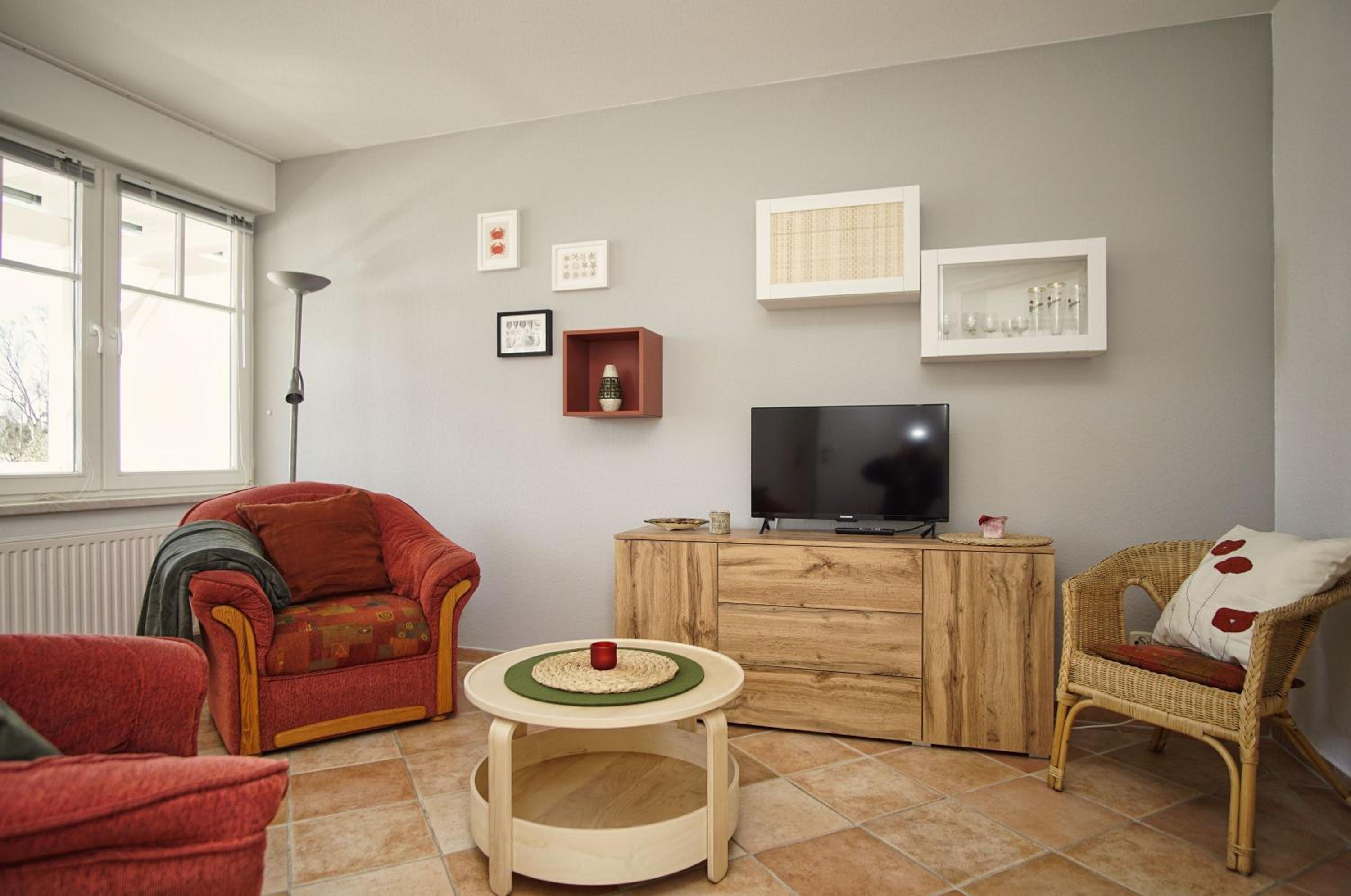 Ferienwohnung in ruhiger Lage, mit Meerblick - Villa am Sonnenhang FeWo 01