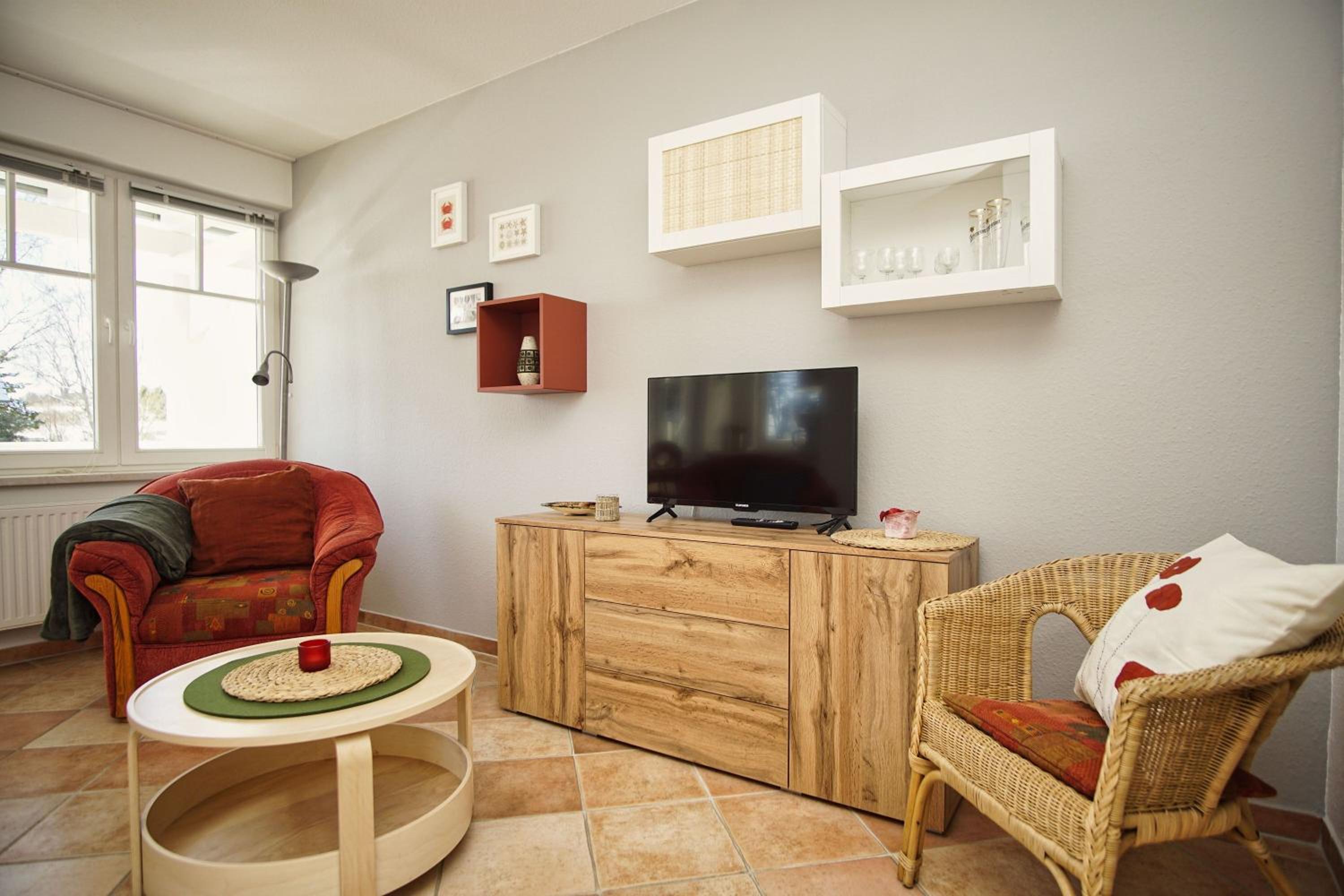 Ferienwohnung in ruhiger Lage, mit Meerblick - Villa am Sonnenhang FeWo 01