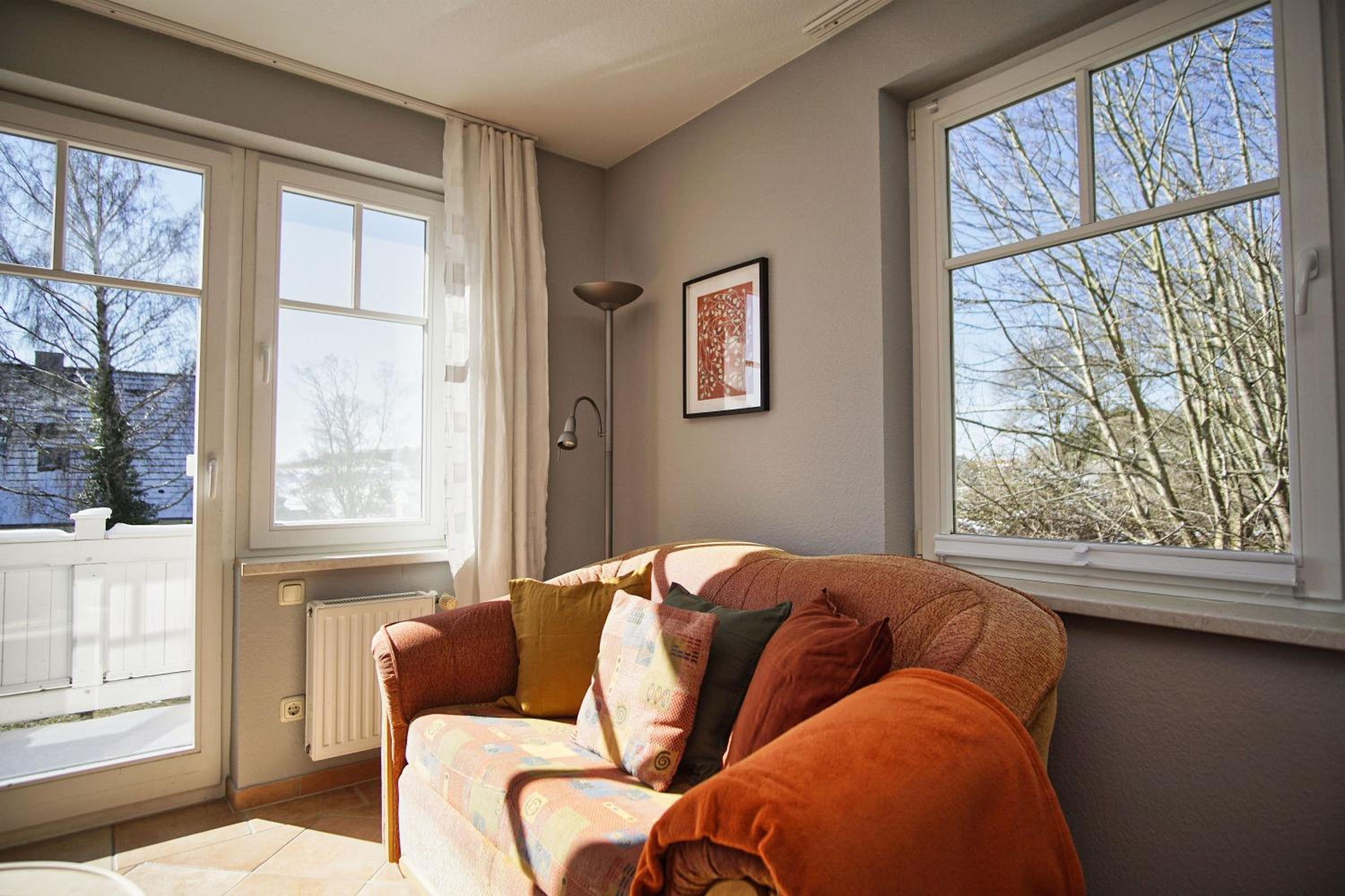Ferienwohnung in ruhiger Lage, mit Meerblick - Villa am Sonnenhang FeWo 03