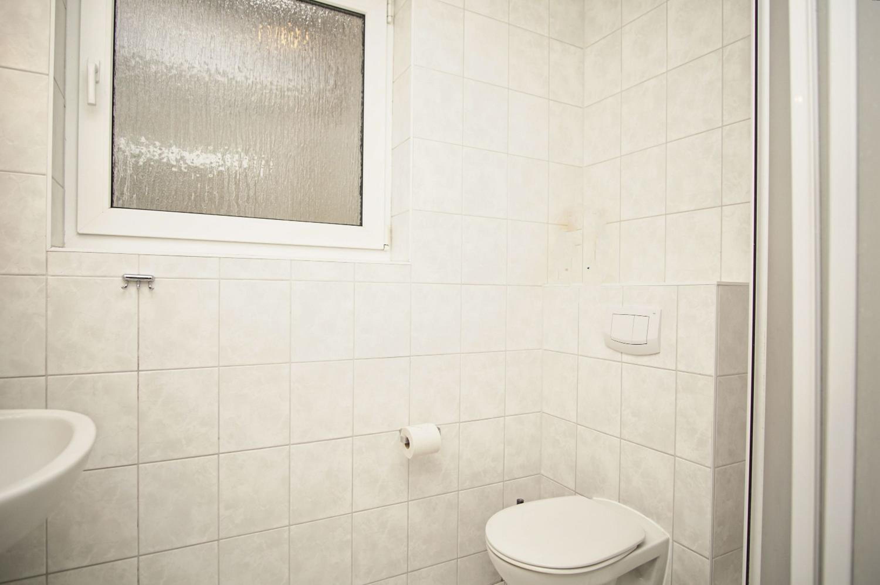 Ferienwohnung in ruhiger Lage, mit Meerblick - Villa am Sonnenhang FeWo 03