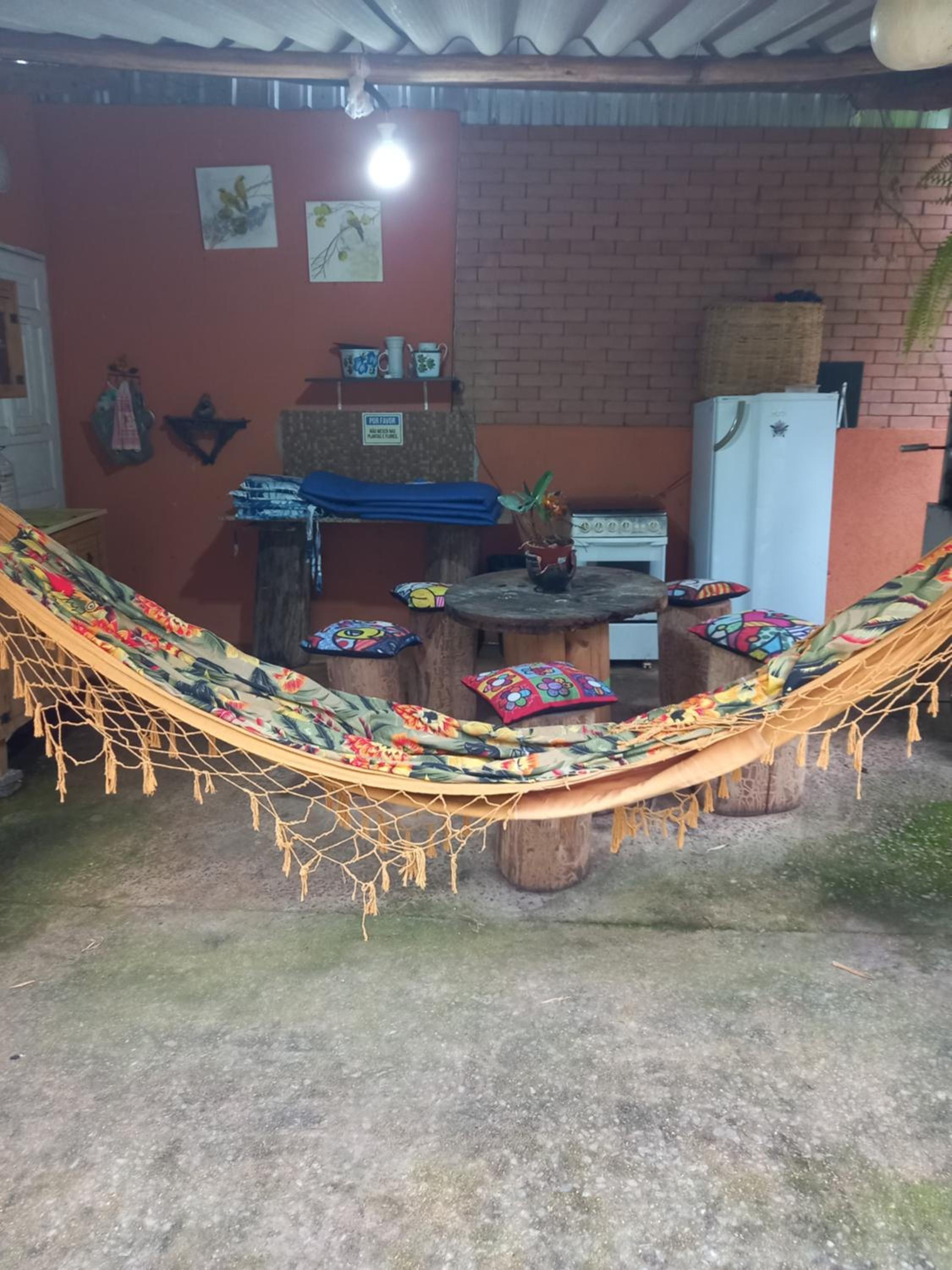 Rancho dos Pássaros Amarelos