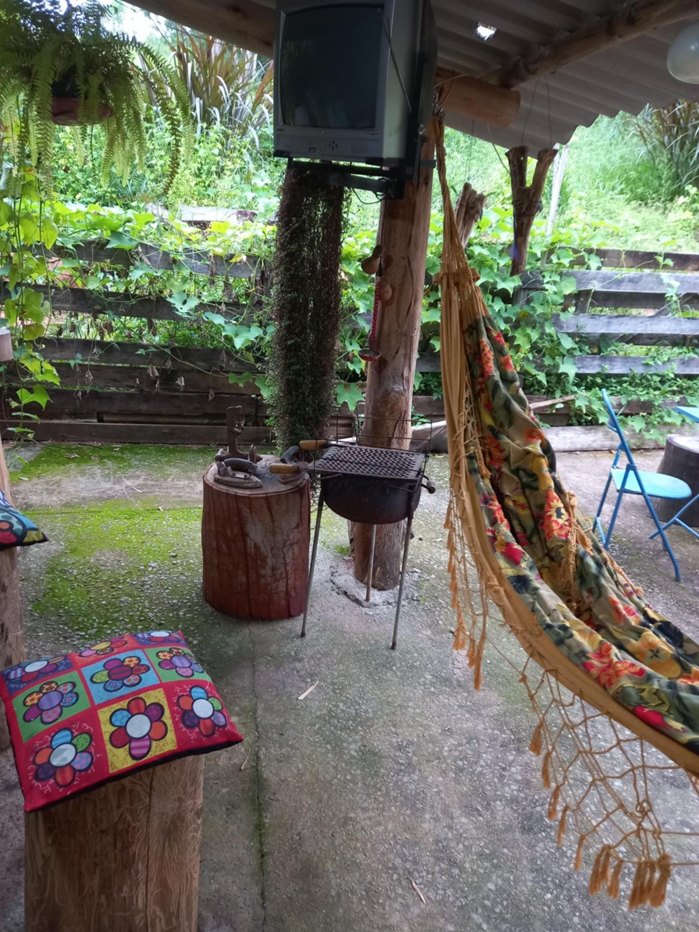 Rancho dos Pássaros Amarelos