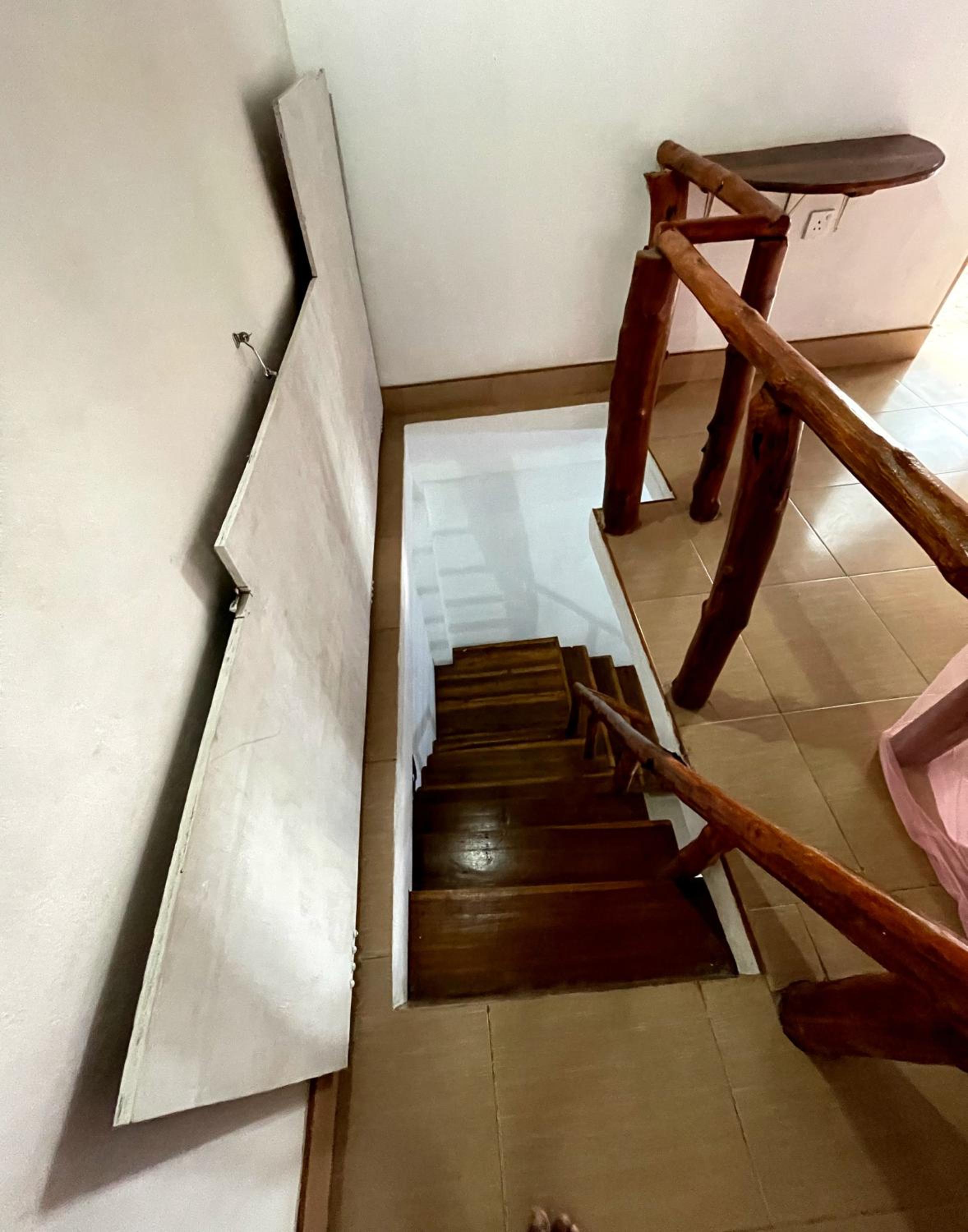 New Roy Guest House