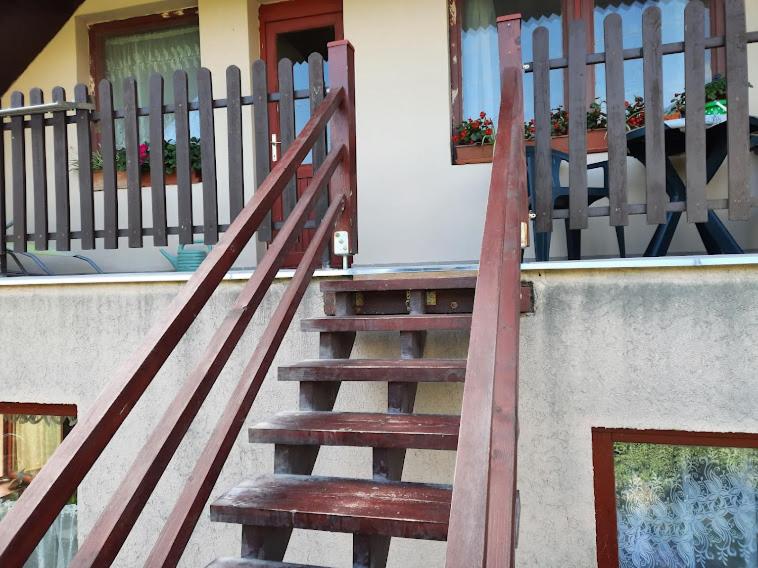 Tahi Apartman