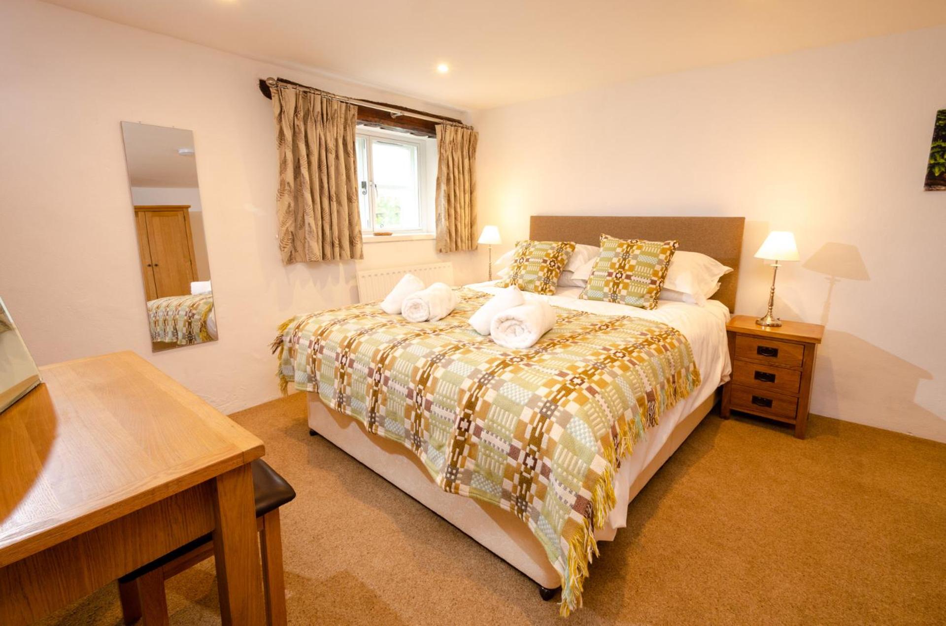 Barn End view 5