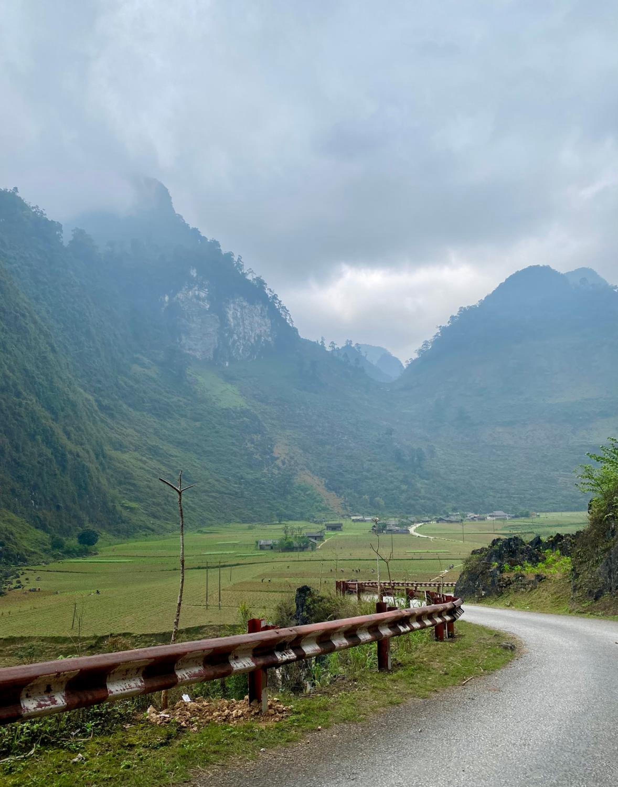 Du Gia Field View Homestay