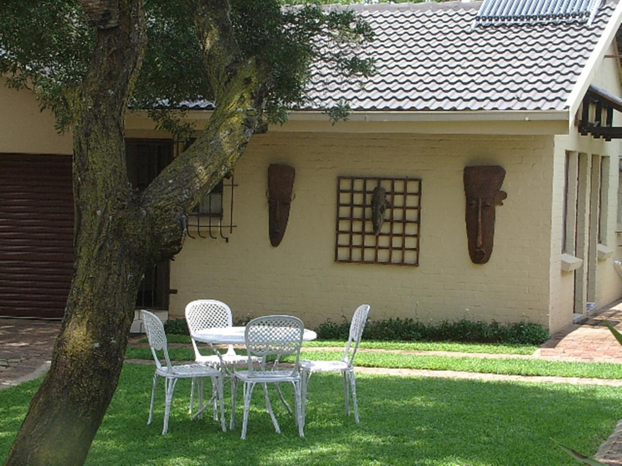 Villa Xanelle Boutique Guest House view 3