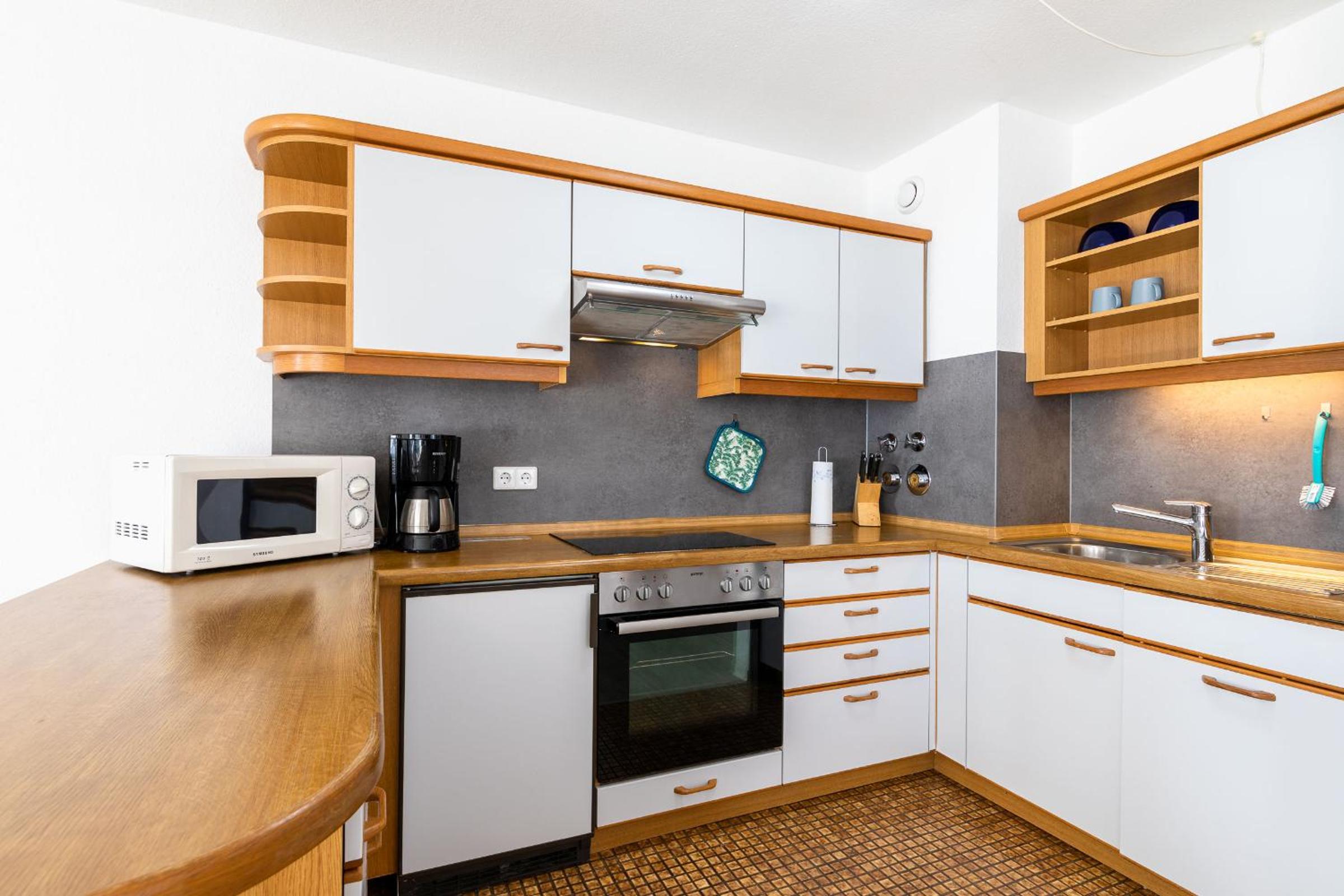 Ferienwohnpark Immenstaad am Bodensee Zwei-Zimmer-Apartment 53 17