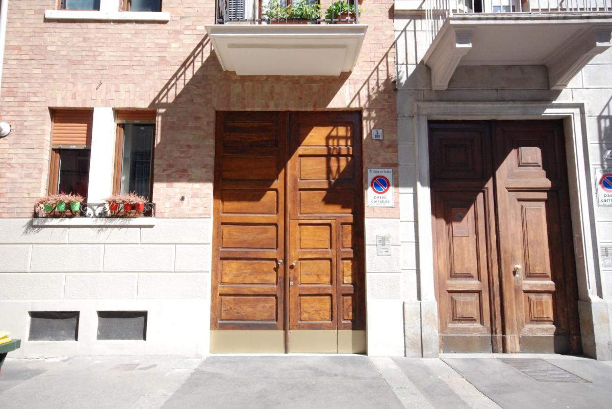 Cozy Apartment with Garden in Lingotto Area view 4