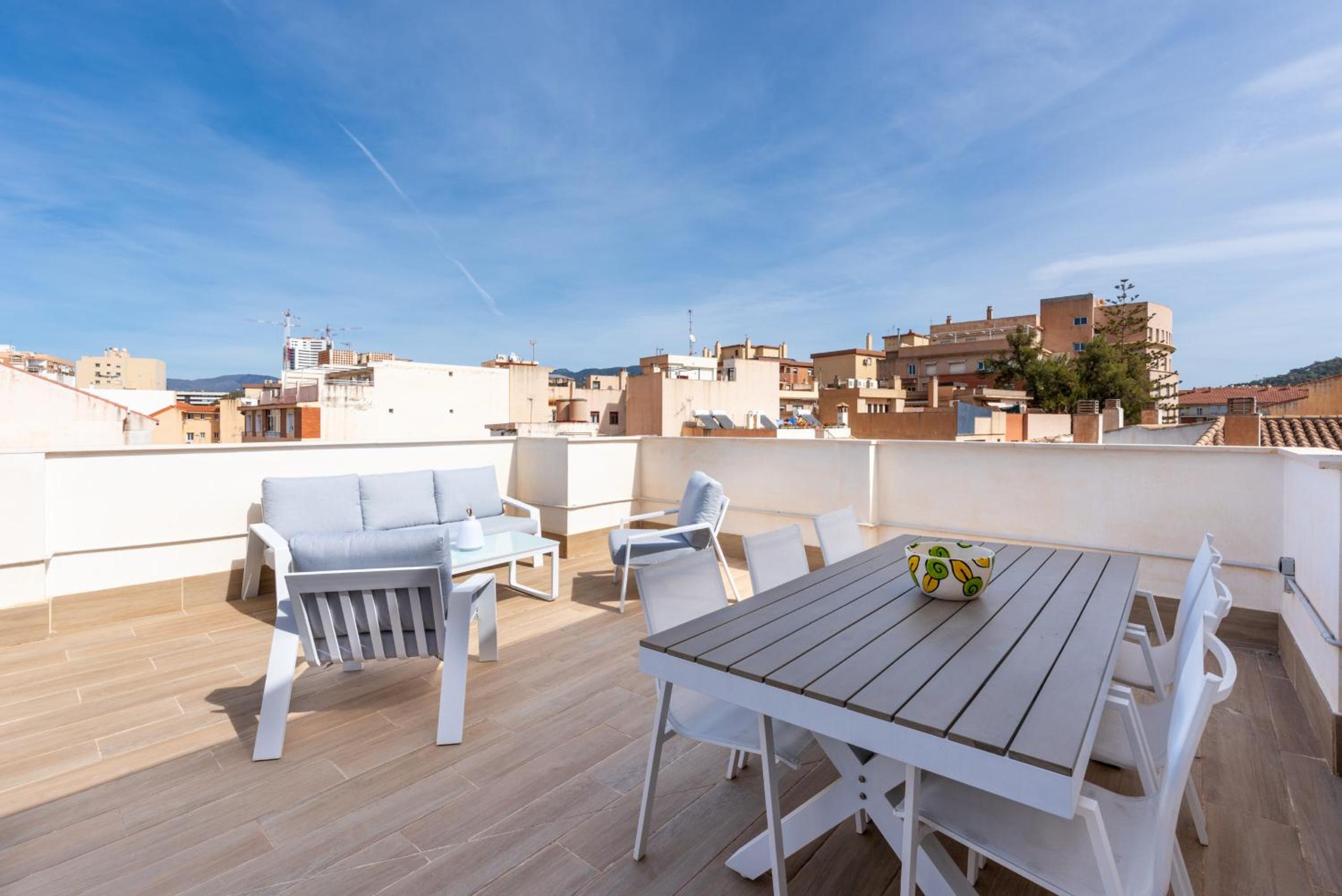 WintowinRentals Great Penthouse Newly Built