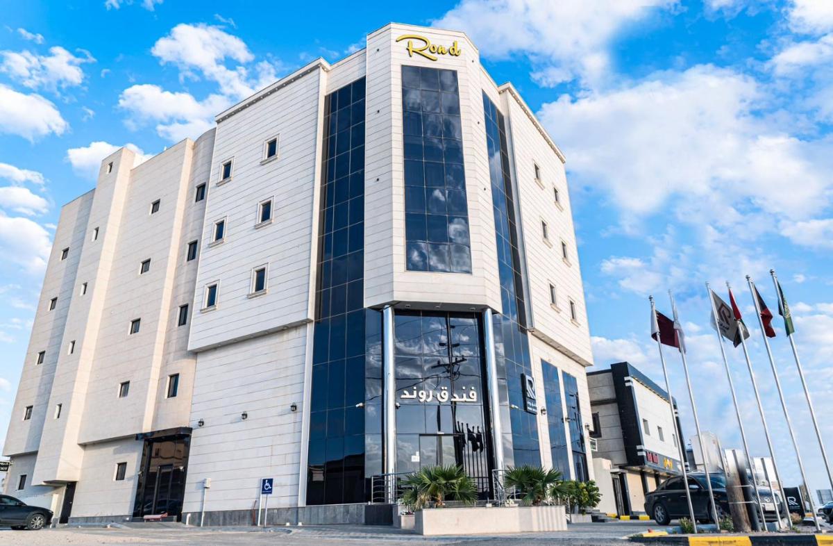 Hotel Rund Hotel - Image 1