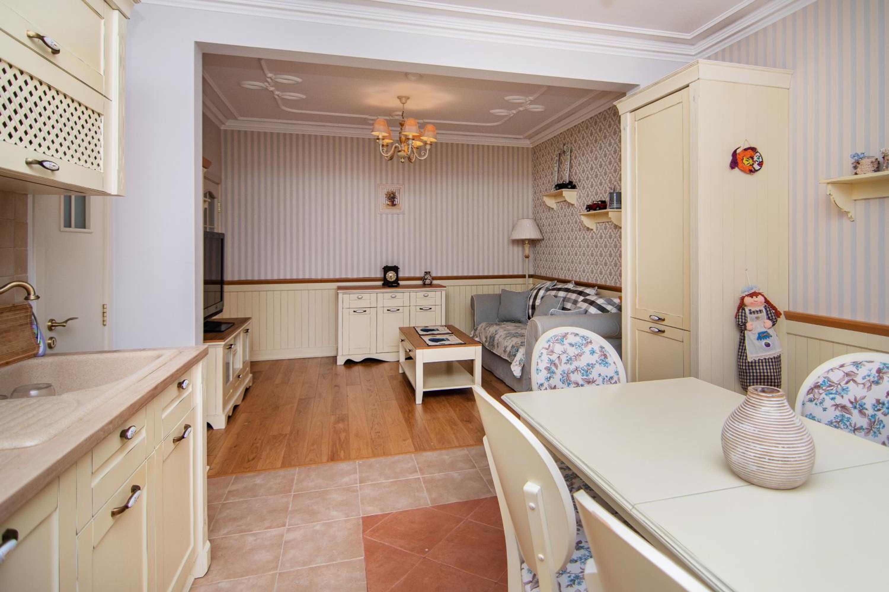 Cozy central flat in Varna Downtown