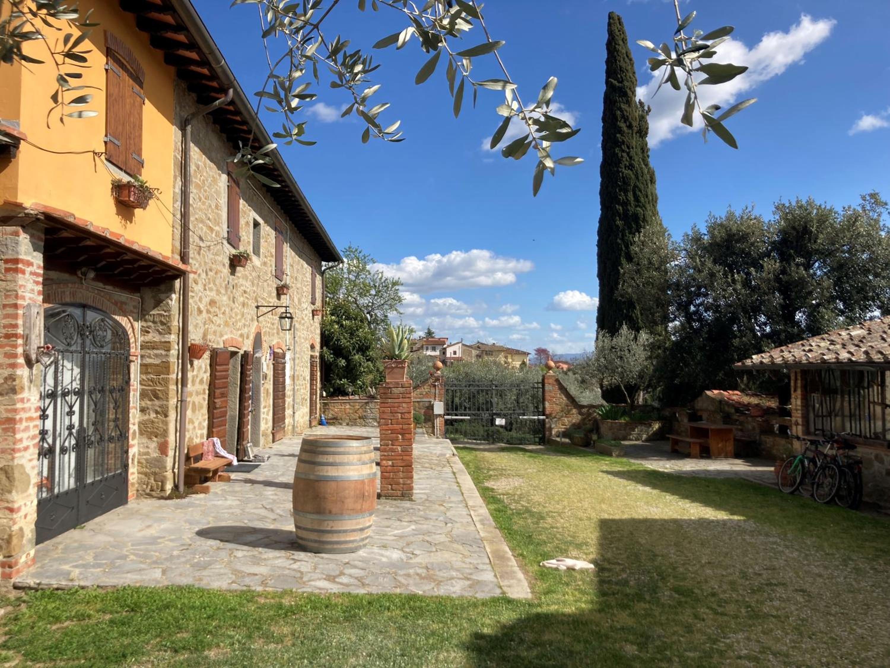Cocomeraio in Tuscany Casa di Campagna Agriturismo Loro Ciuffenna