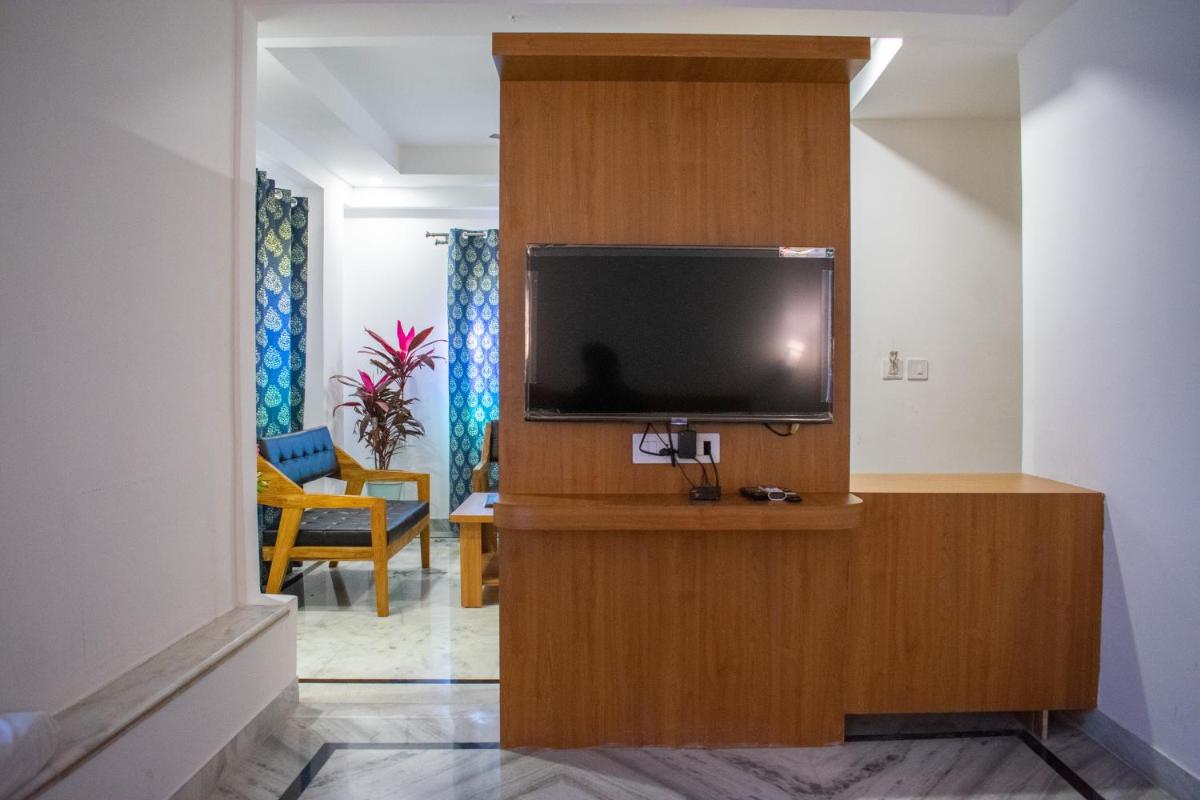 hotel reception