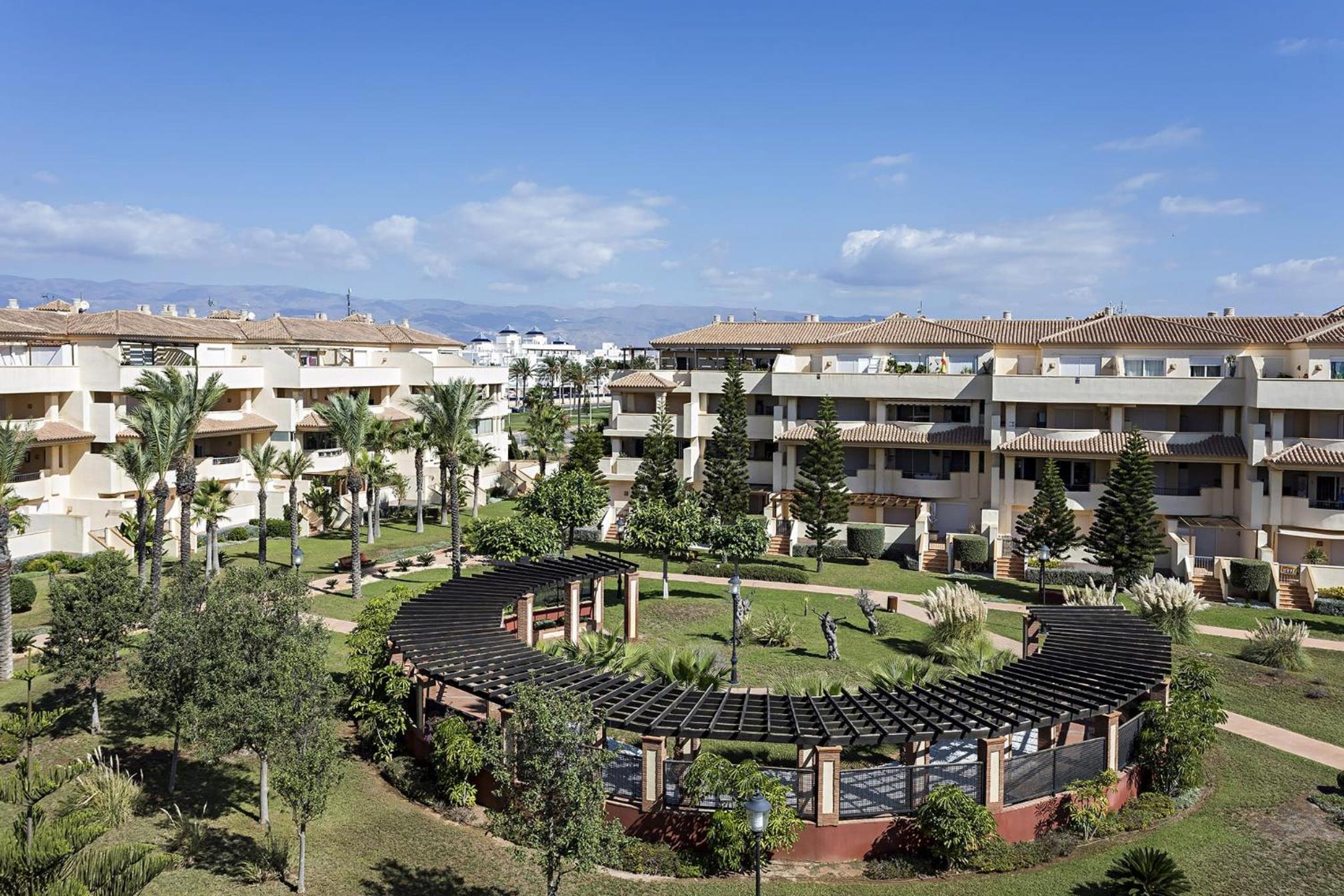 Apartamento LUXURY en ROQUETAS DE MAR - PLAYA SERENA Urbanización VILLA ROMANA
