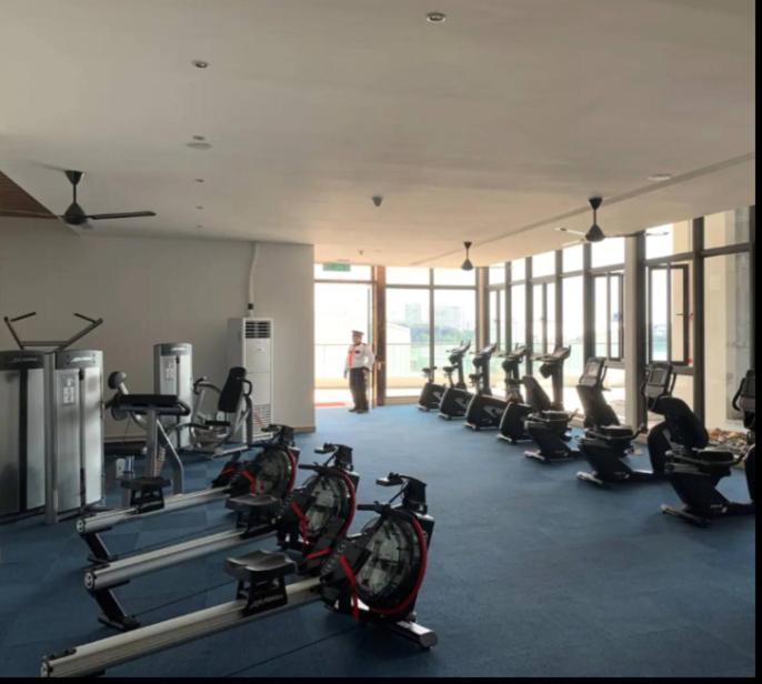 R&F Princess Cove - JB Causeway - Sauna - Netflix - Hotel Like Facilities