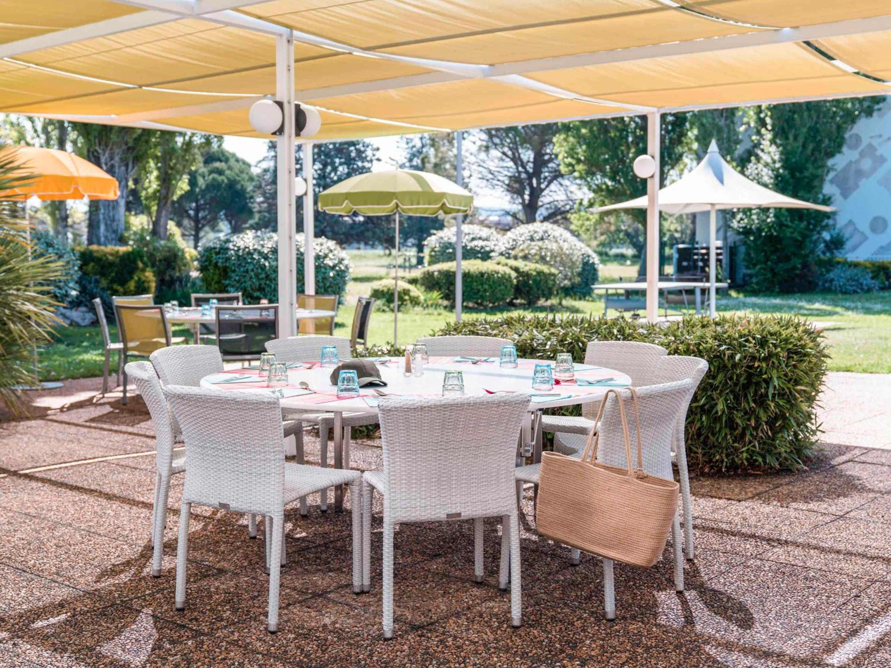 Vitrolles Vacations - ibis Styles Marseille Aeroport - Property Image 4