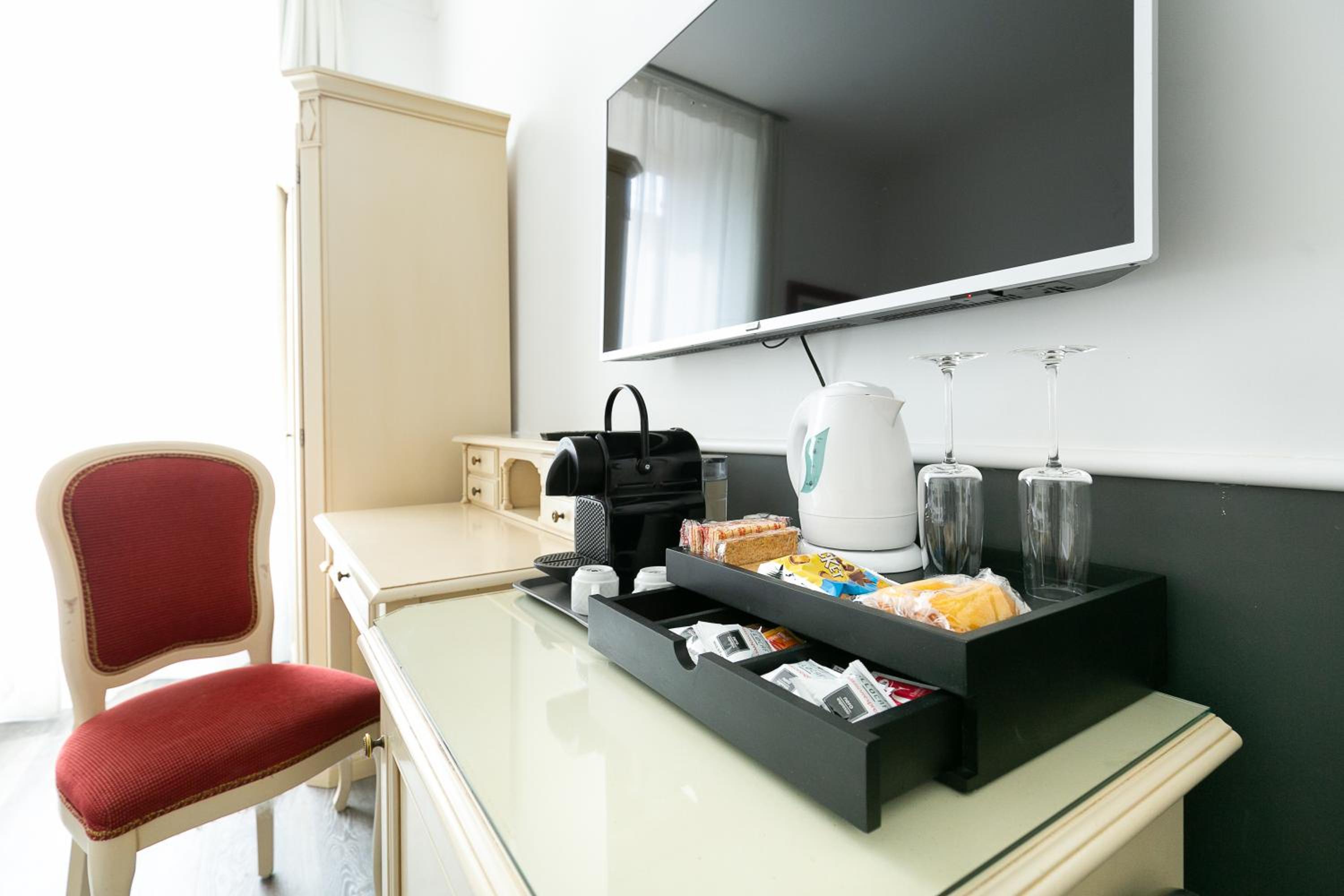 Capitolium Rooms