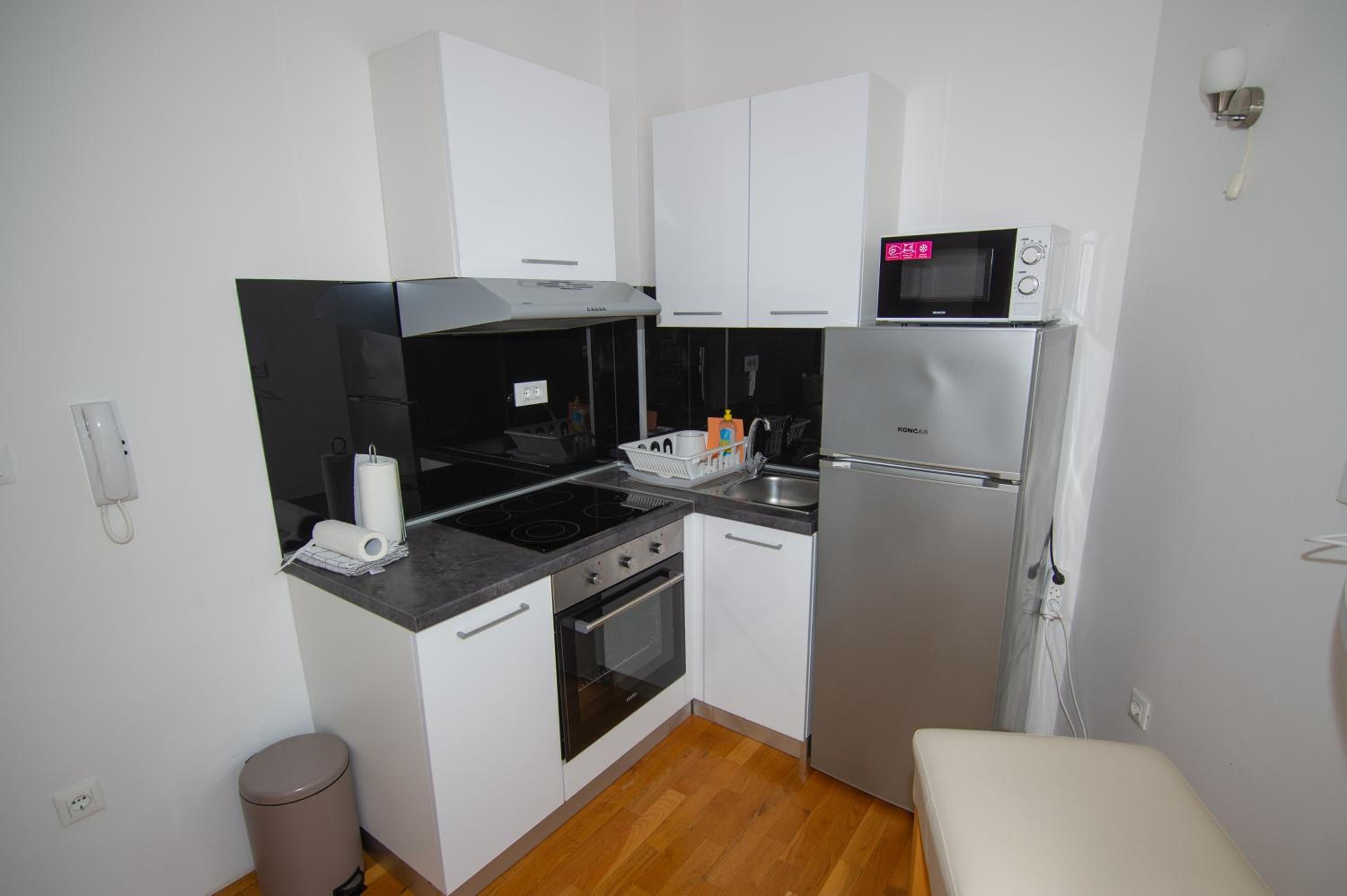 Apartments Davor
