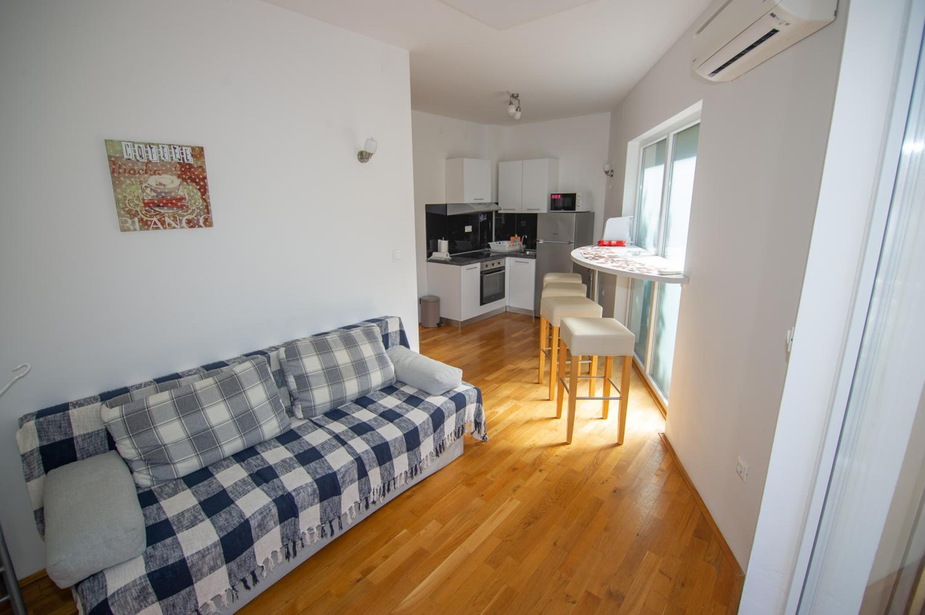 Apartments Davor