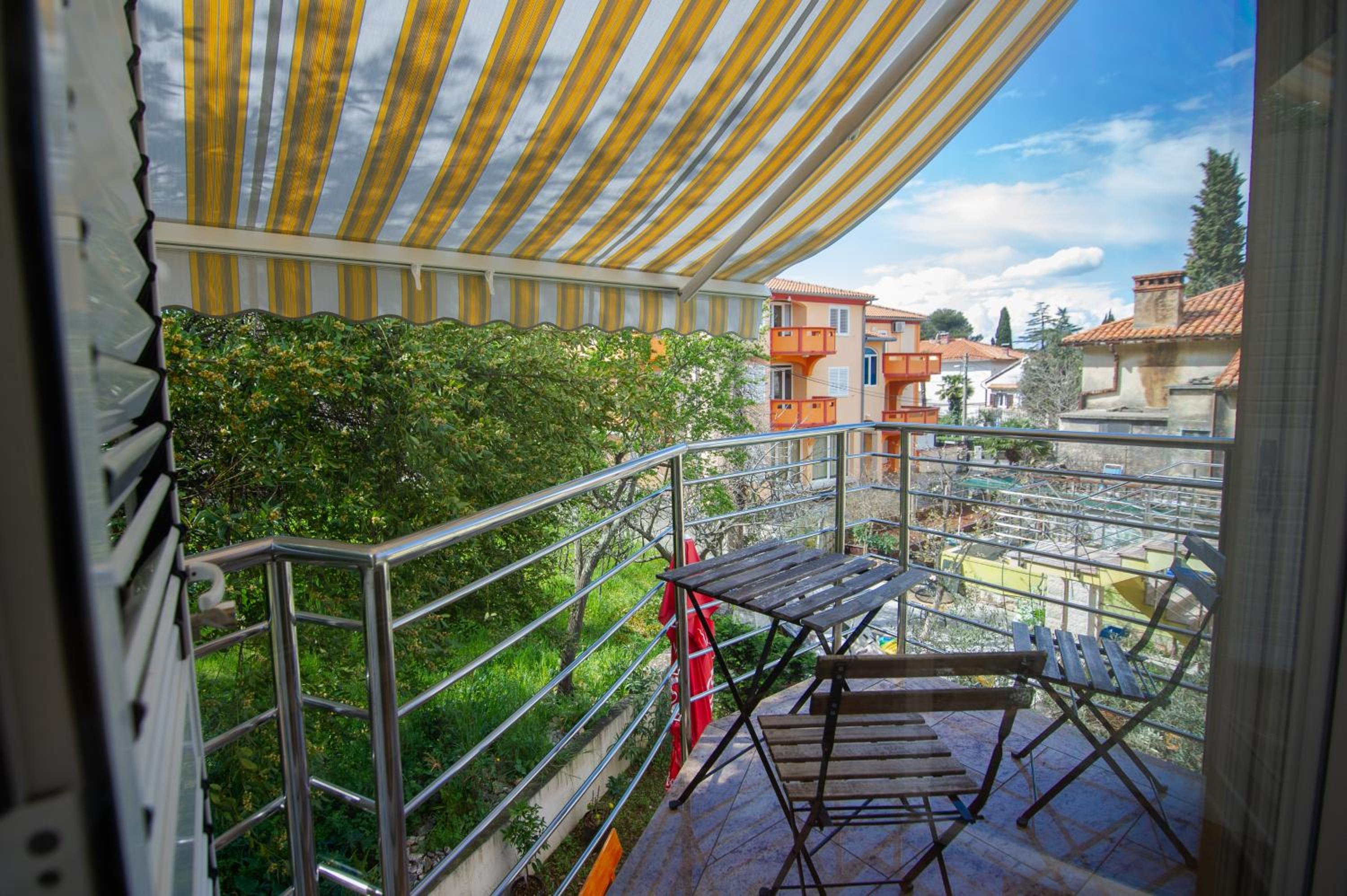 Apartments Davor