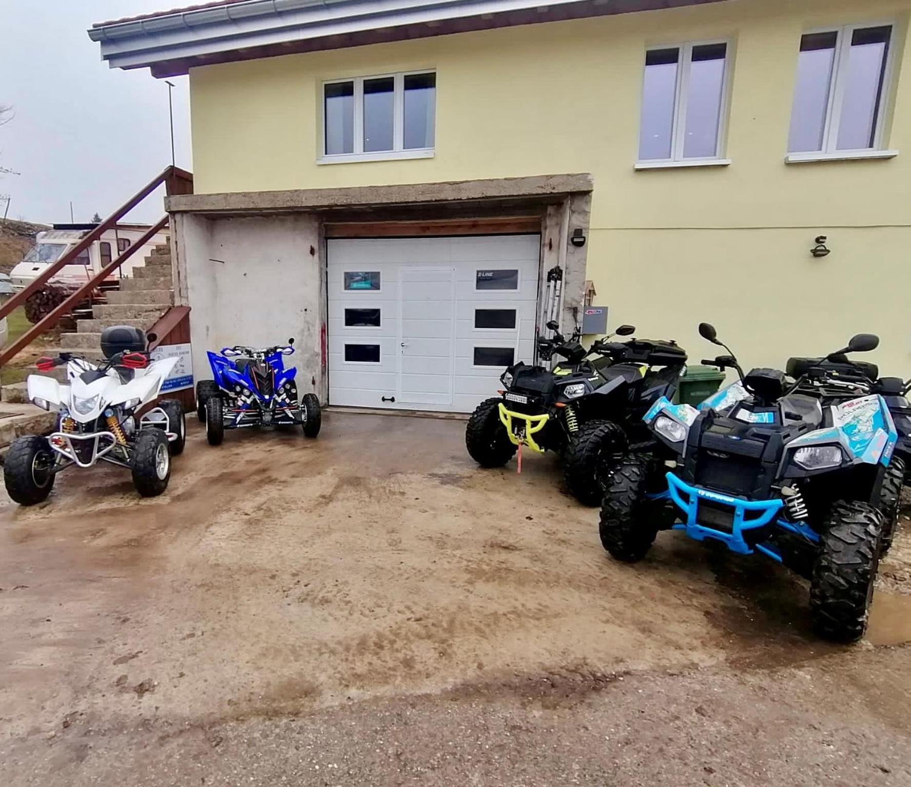 Vacances Mont-Crosin, Studio chez les Quadeurs