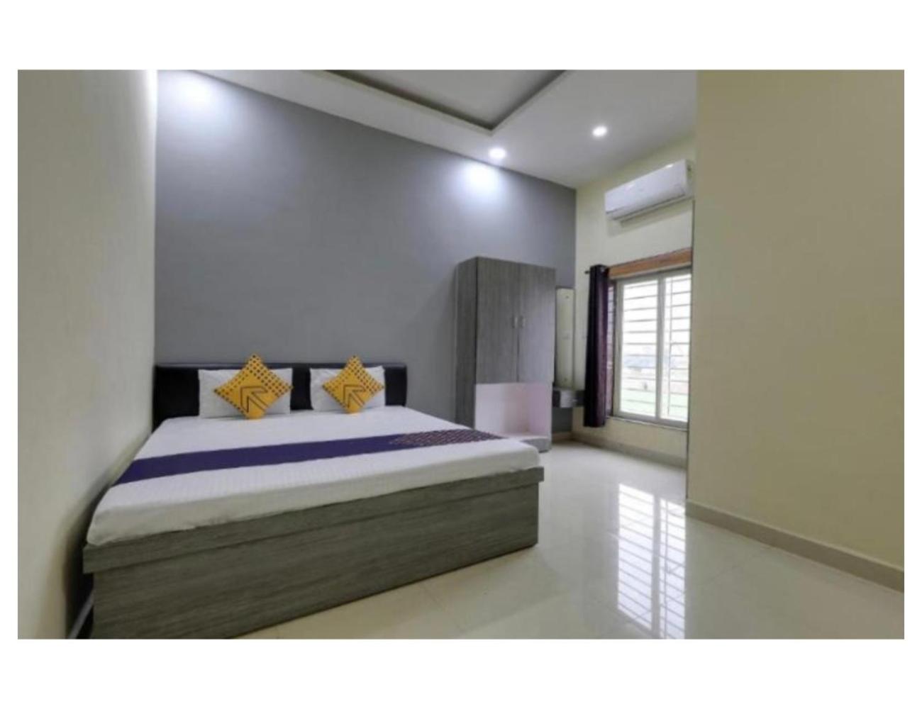 Siddhi Vinayak Hotel & Marriage Garden, Chandukhedi