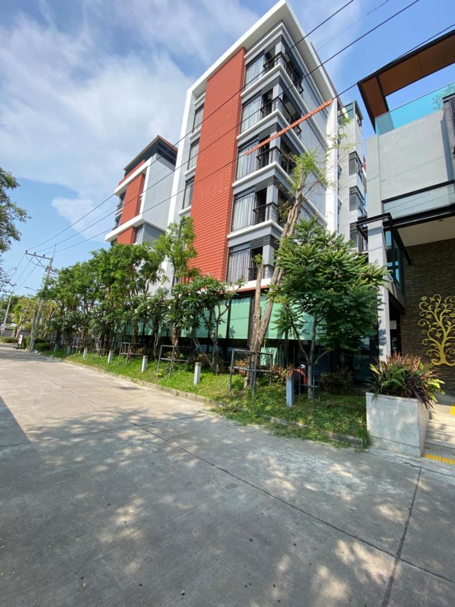 hotel building