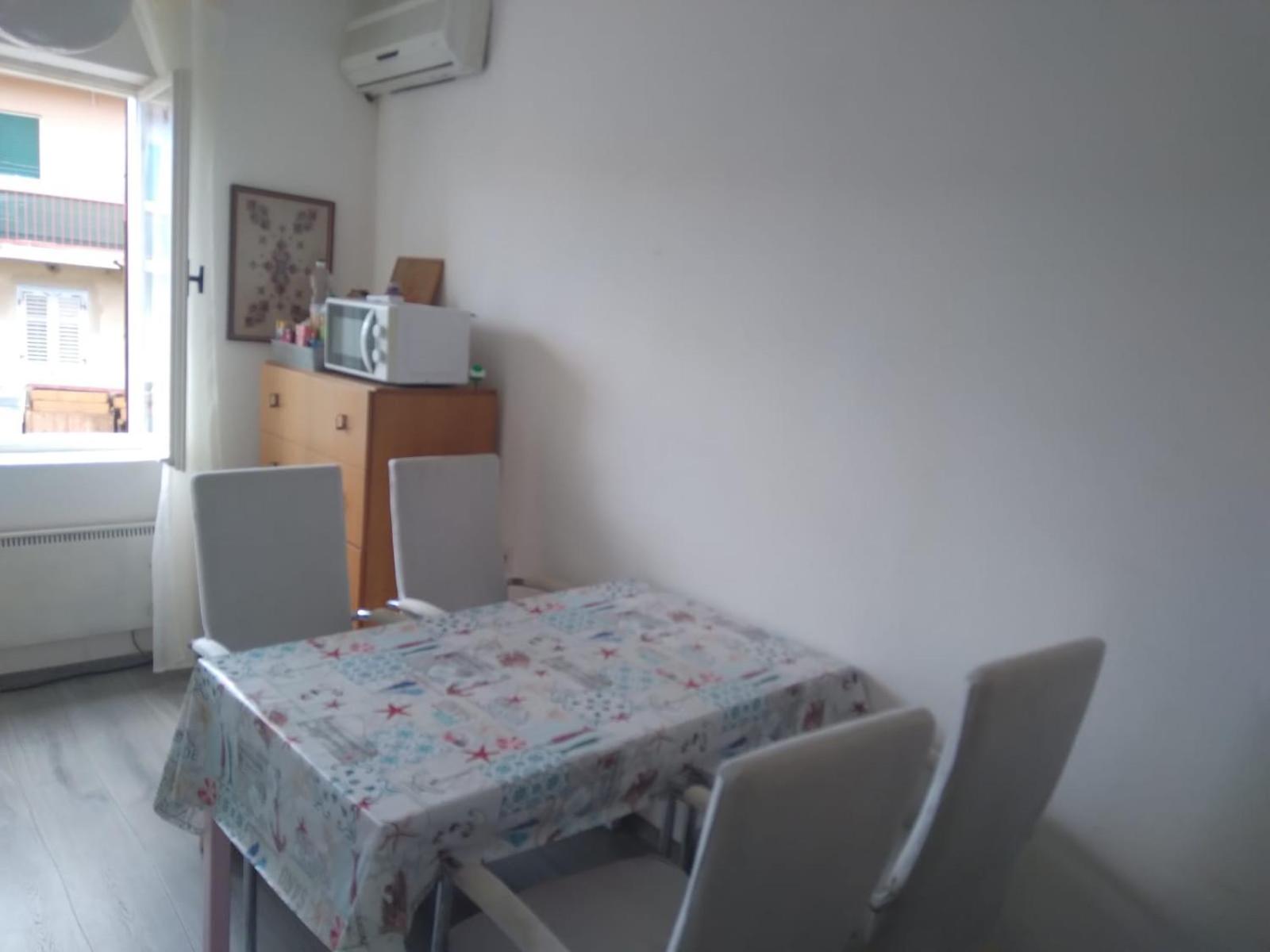 Apartments Ljilja