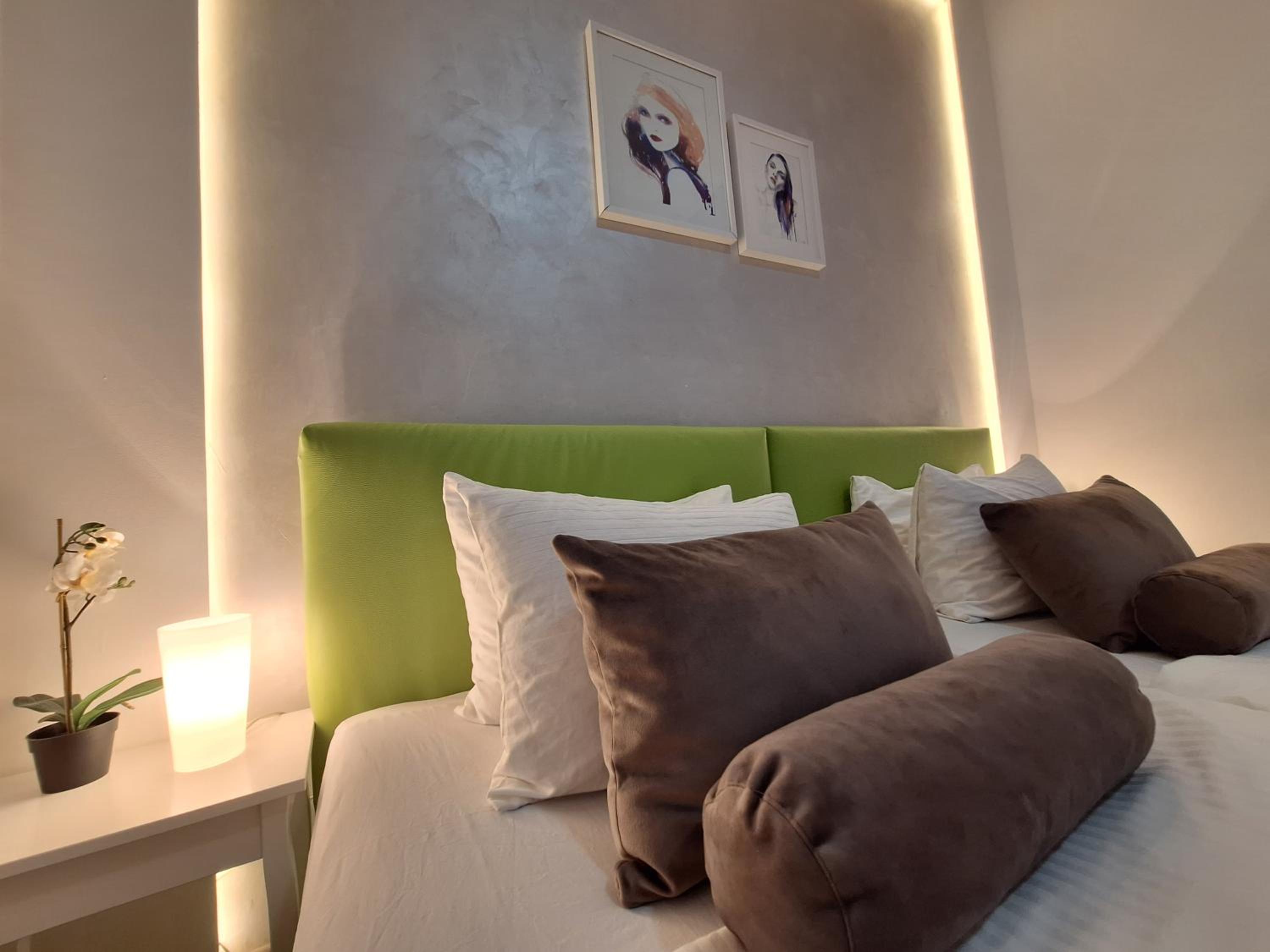GENIUS APARTMENT