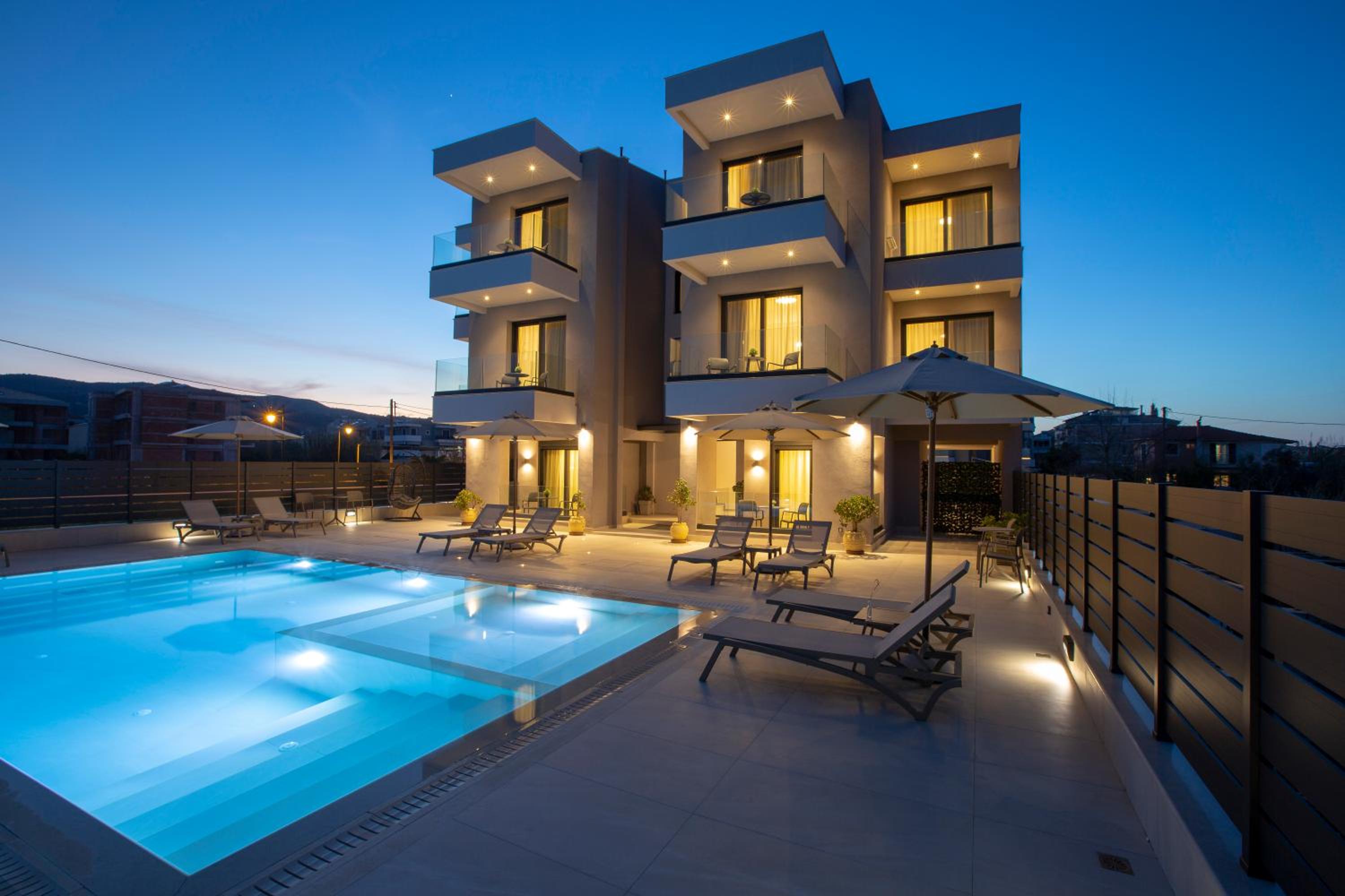 Arente Apartments