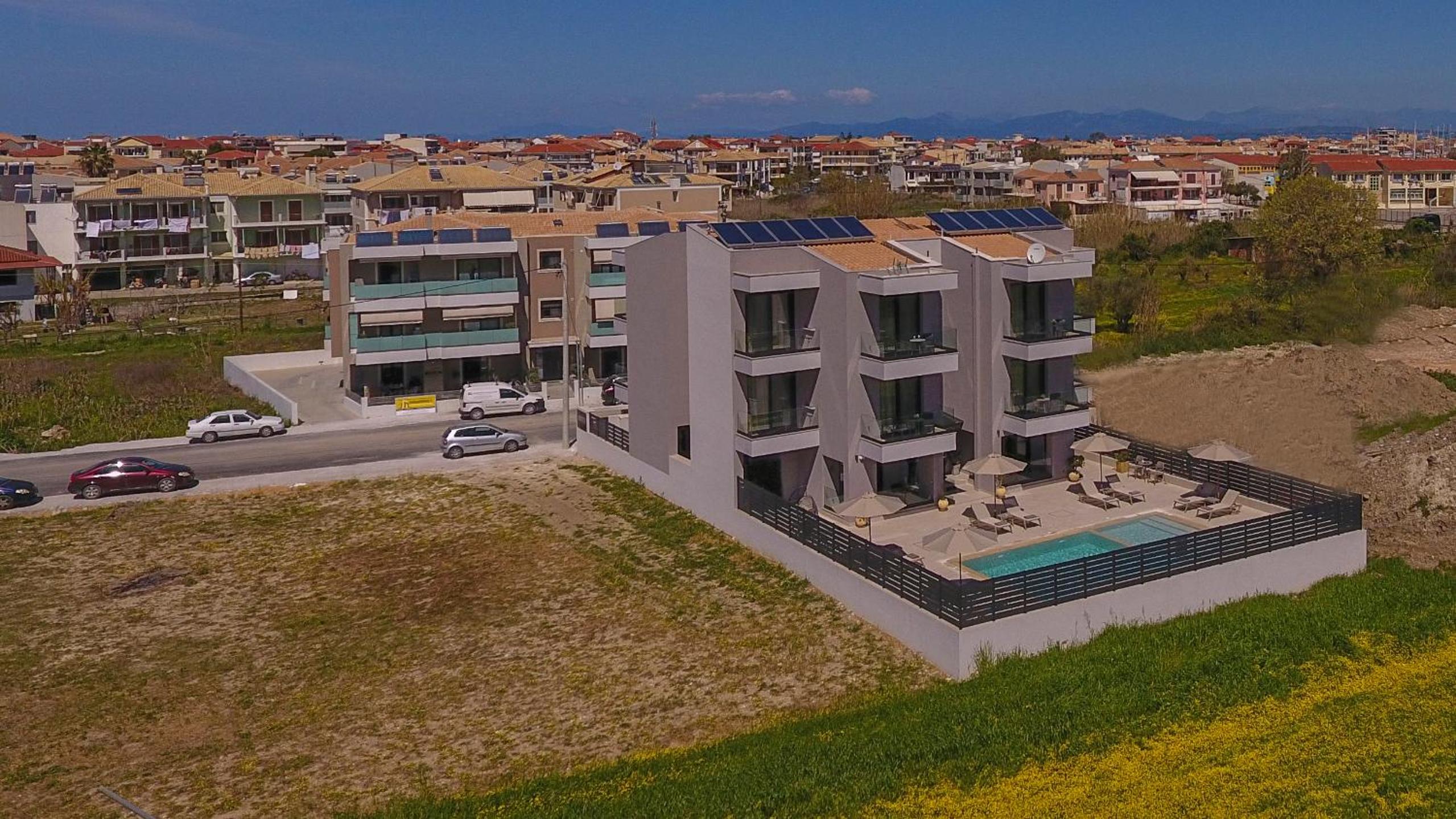 Arente Apartments